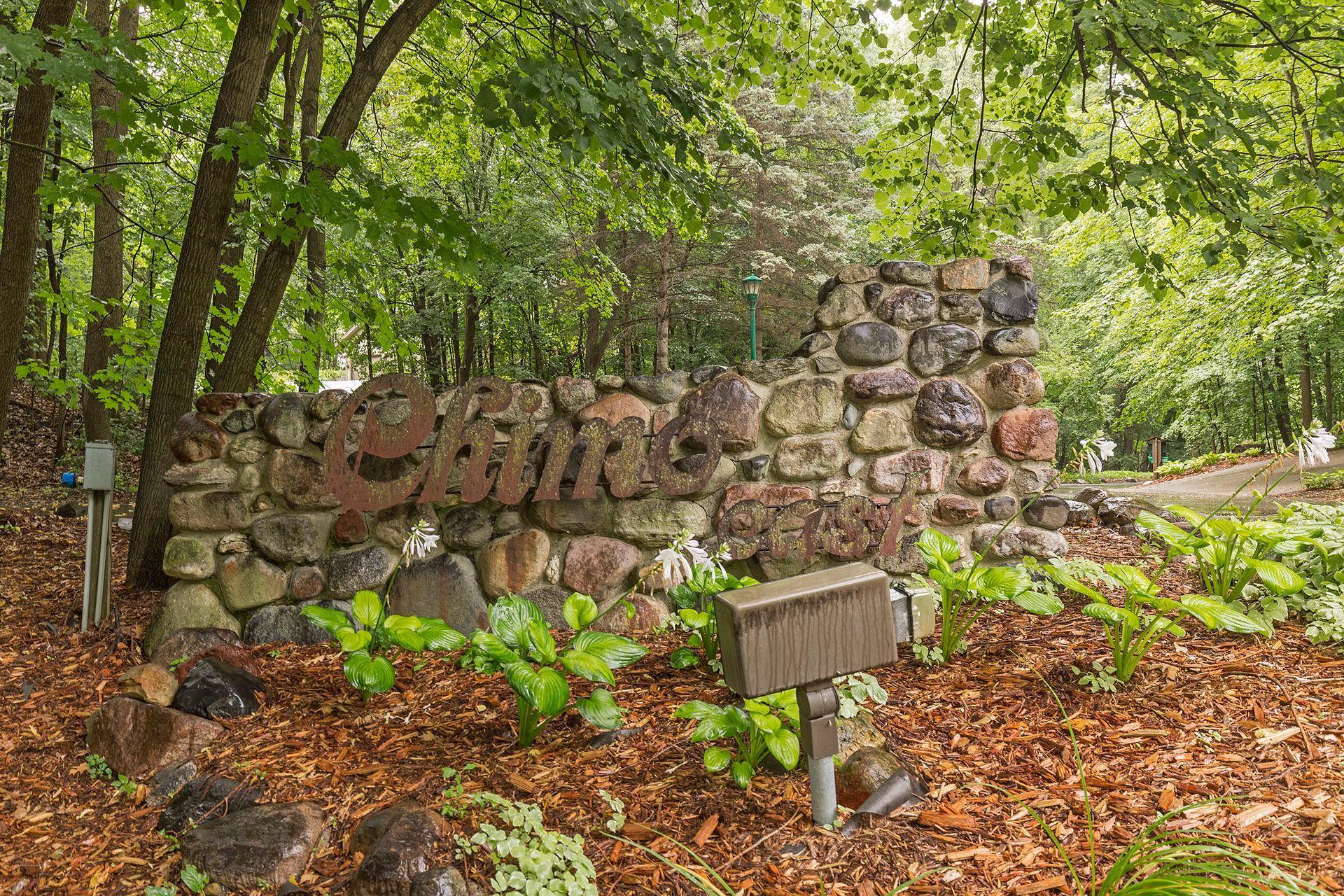 4360 Chimo East Street