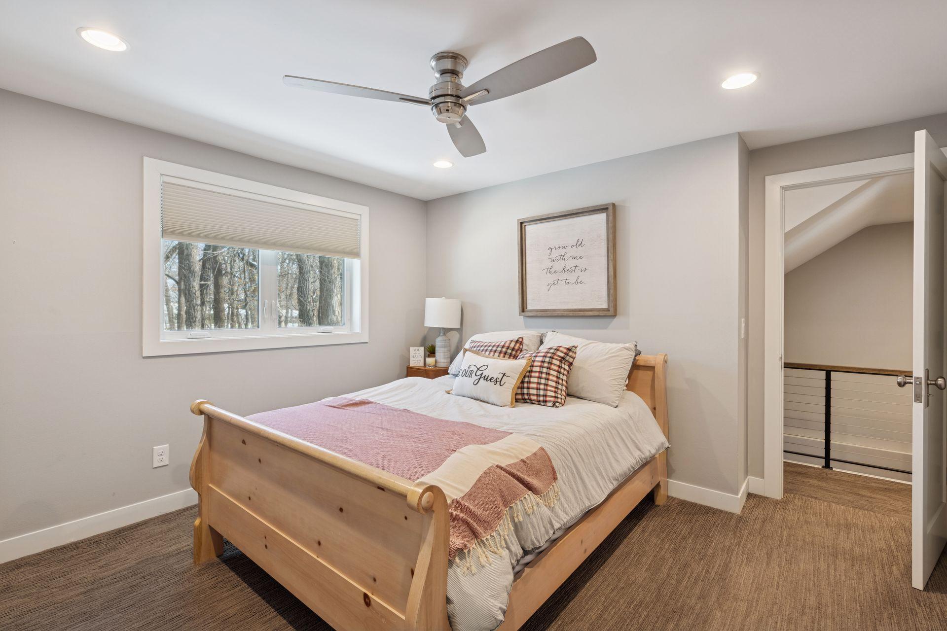 4360 Chimo East Street