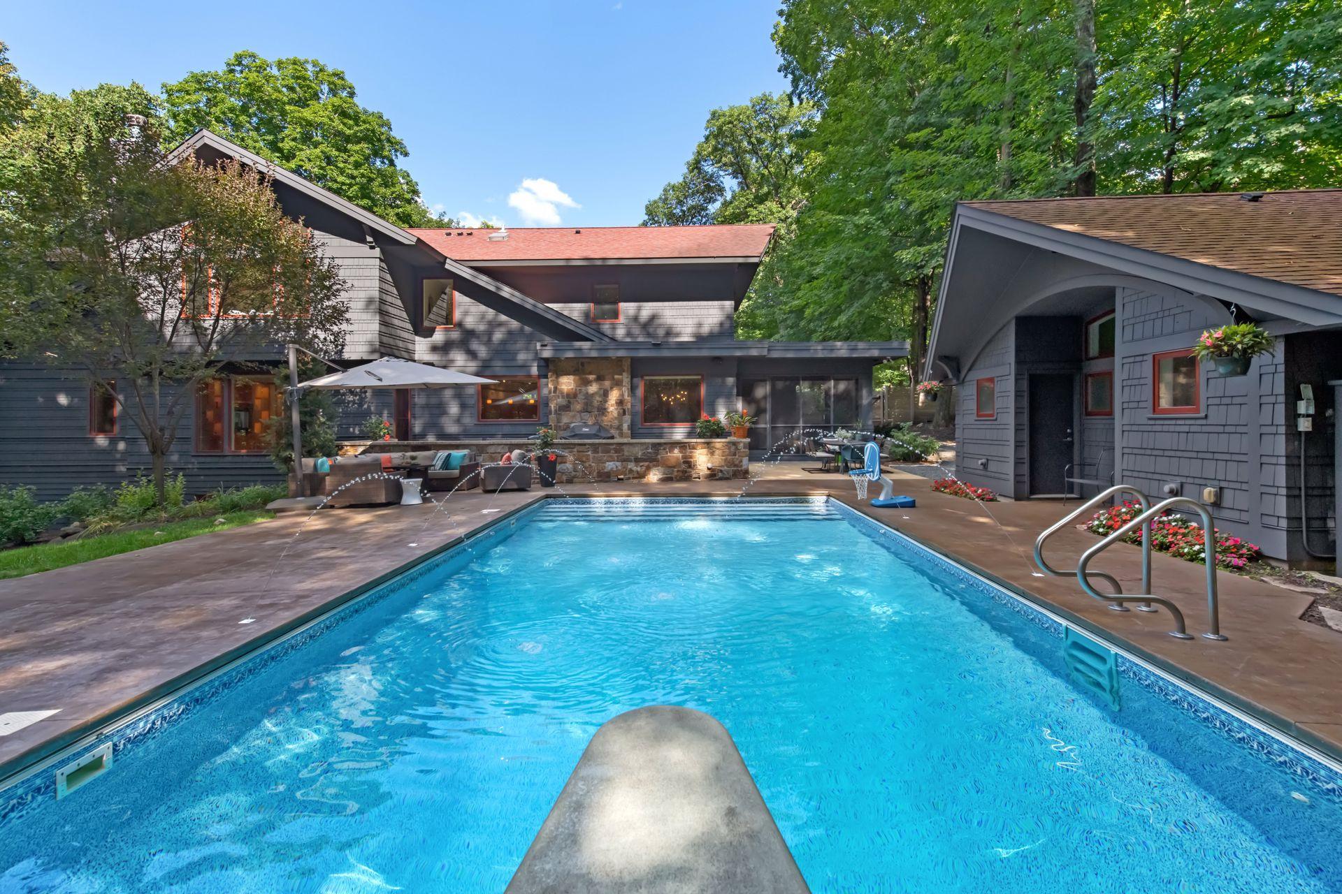 20895 Spencer Lane