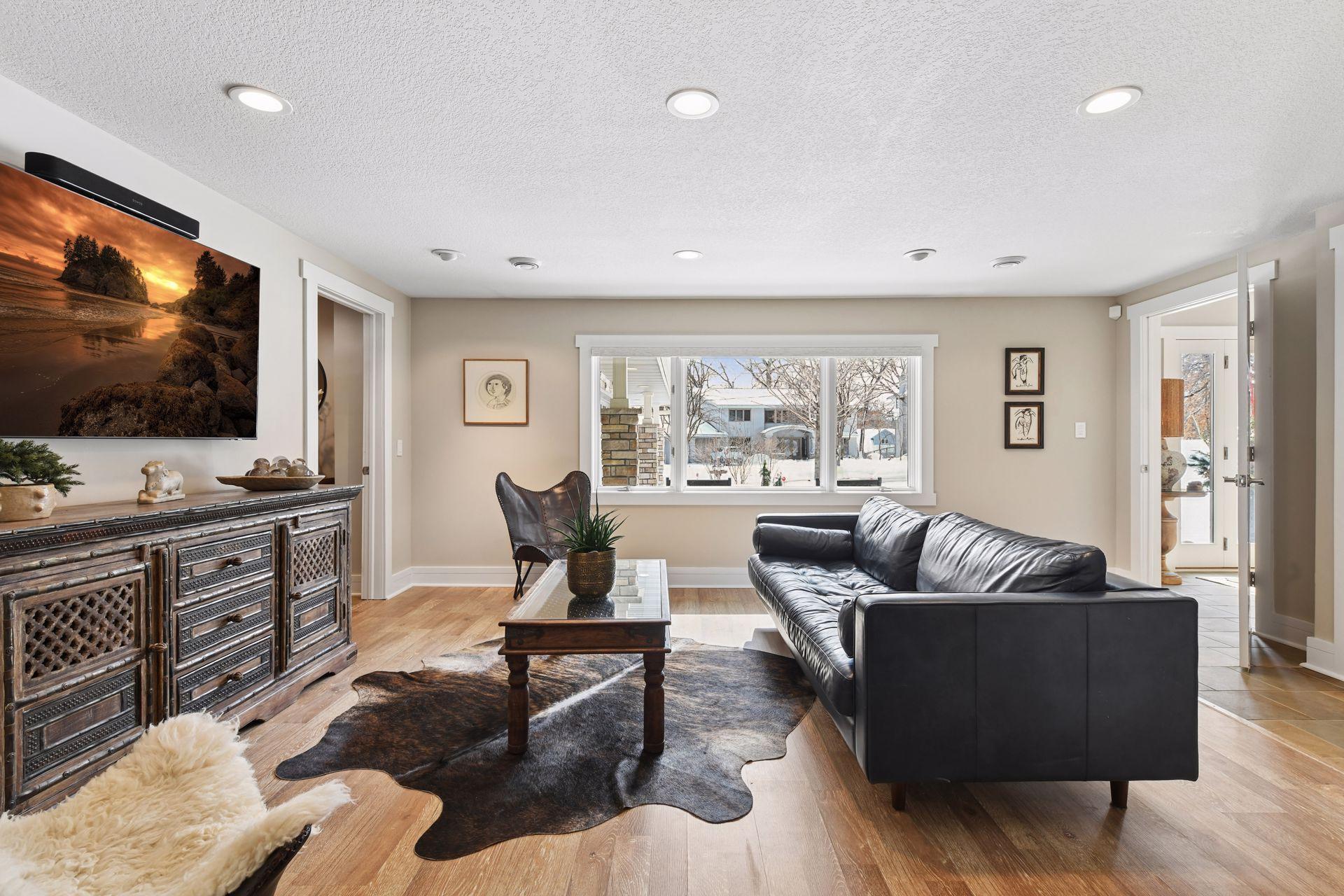 12202 Orchard Avenue W