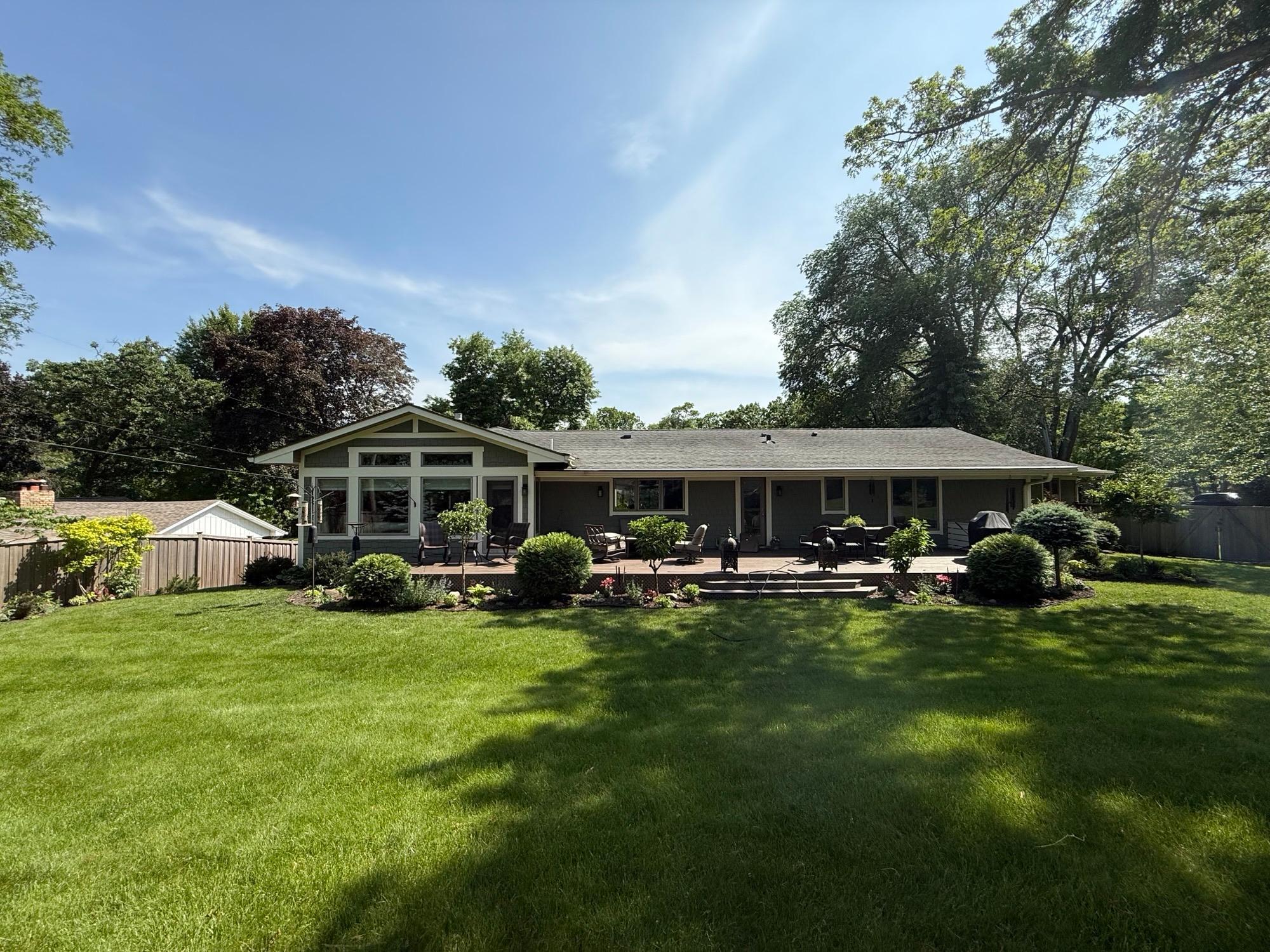 12202 Orchard Avenue W