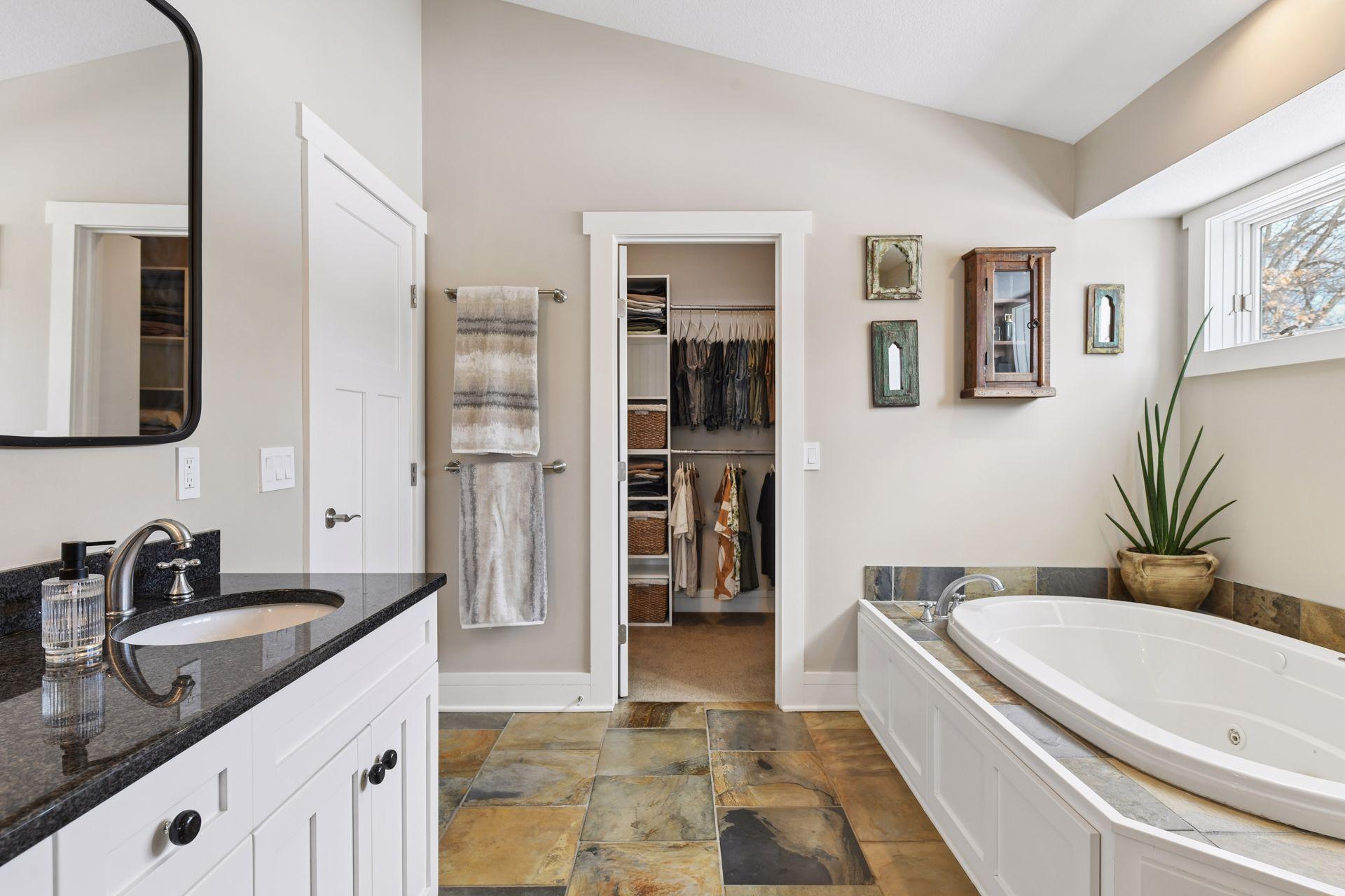 12202 Orchard Avenue W