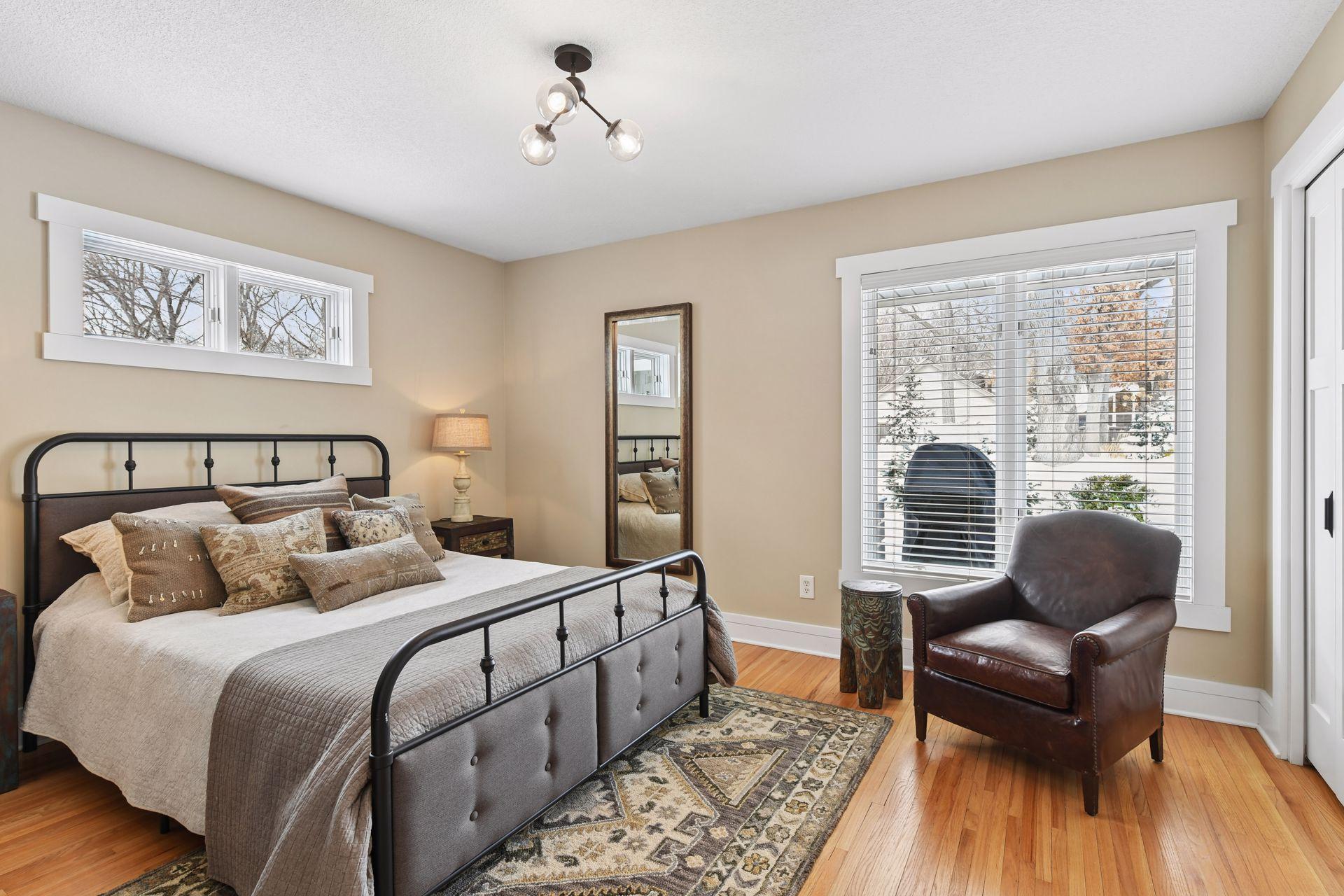 12202 Orchard Avenue W