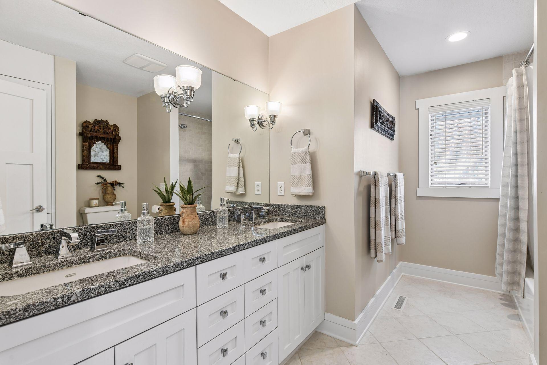 12202 Orchard Avenue W