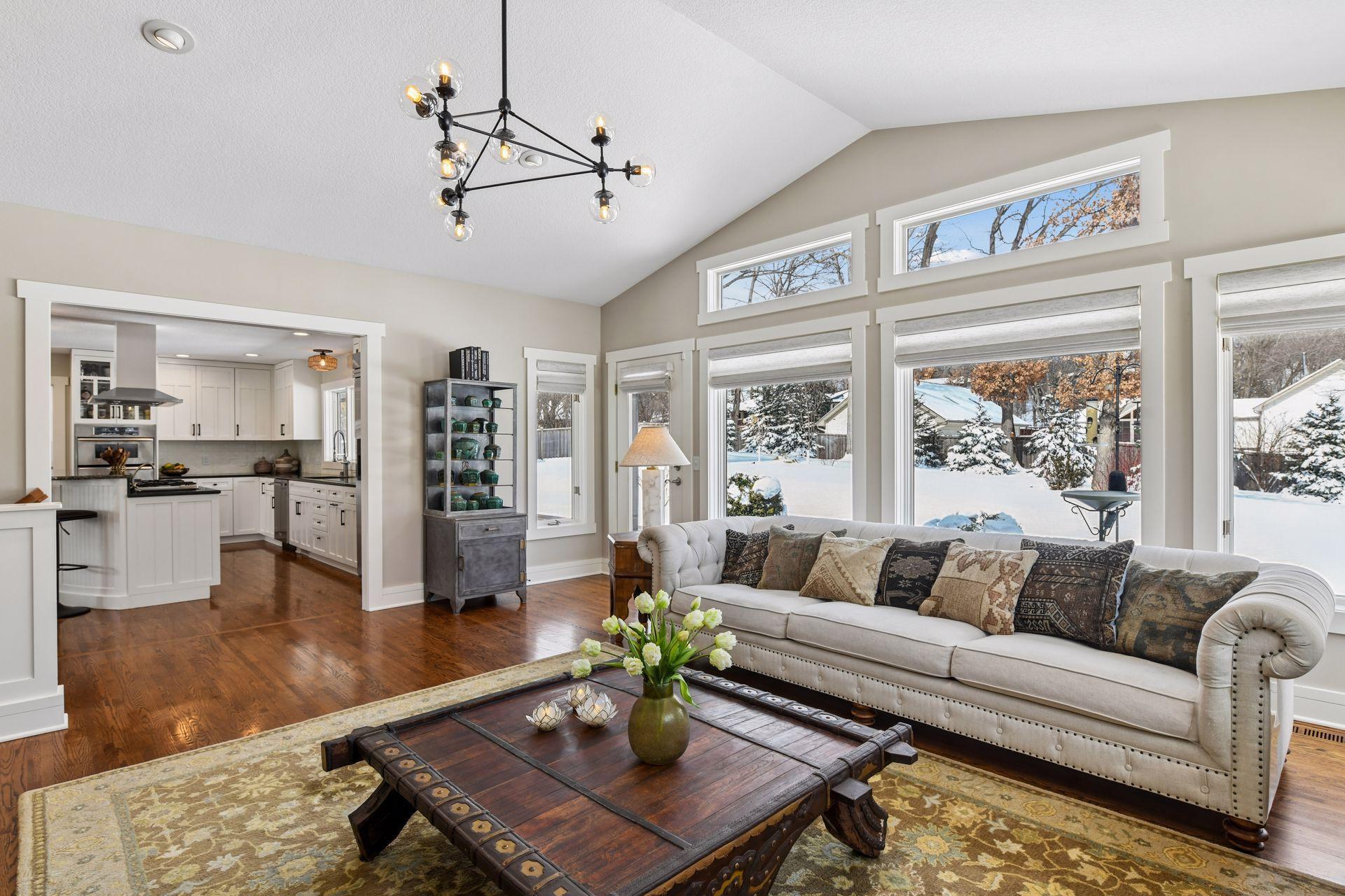 12202 Orchard Avenue W