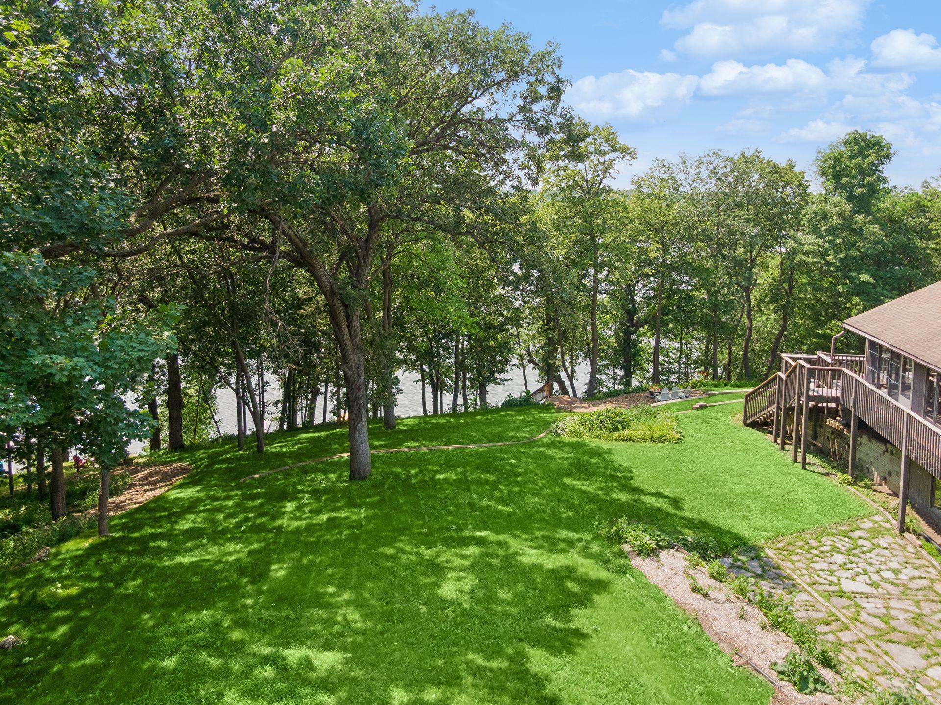 7080 Rolling Acres Road