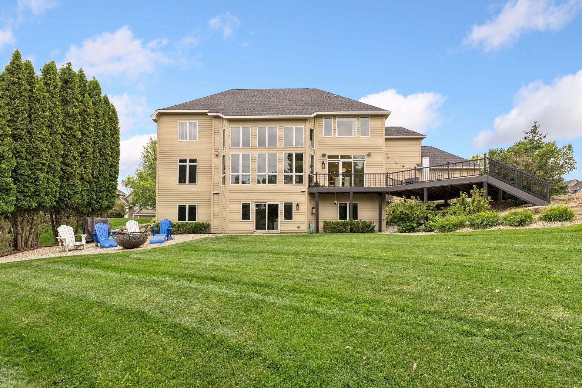 6815 Ruby Lane