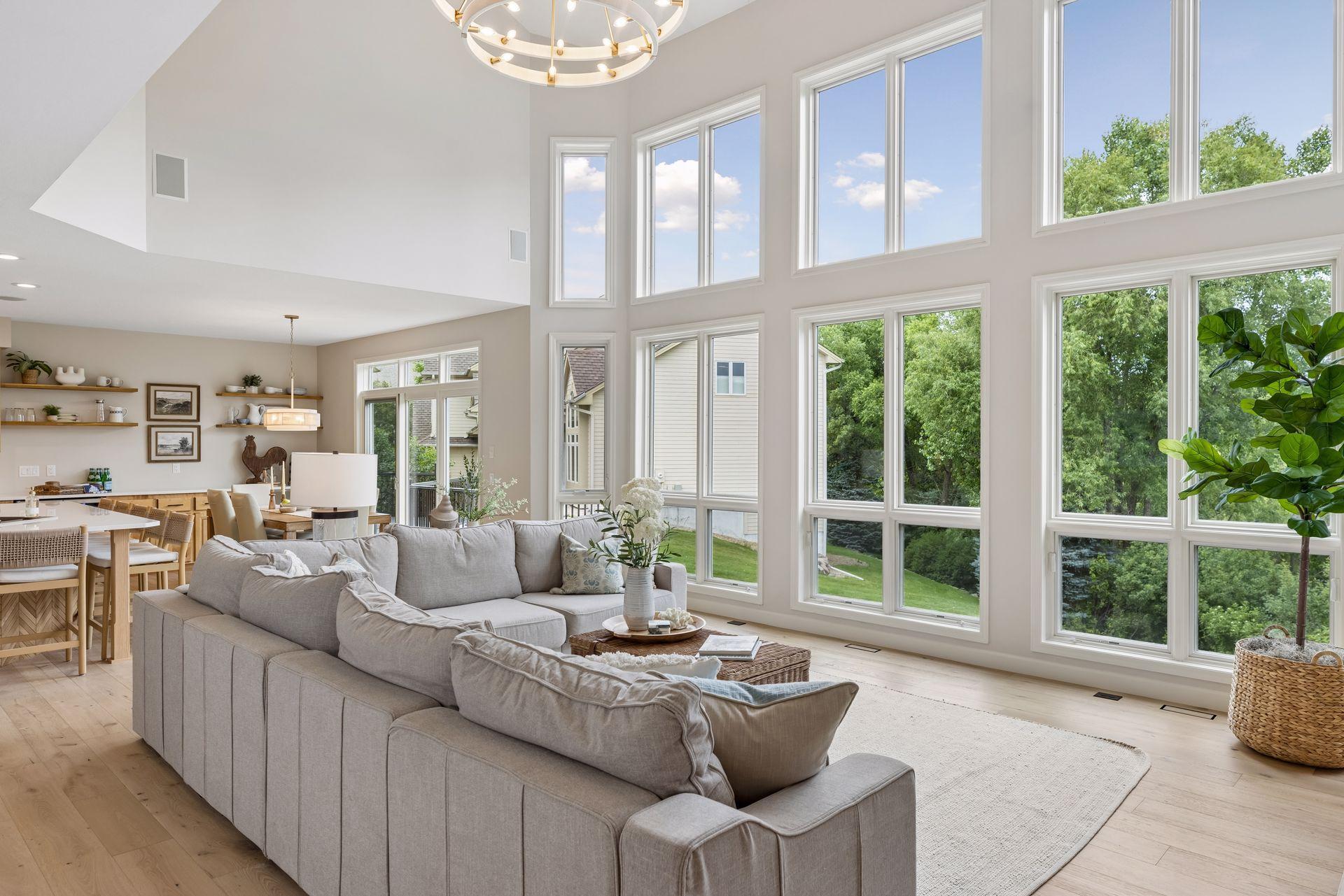 6815 Ruby Lane