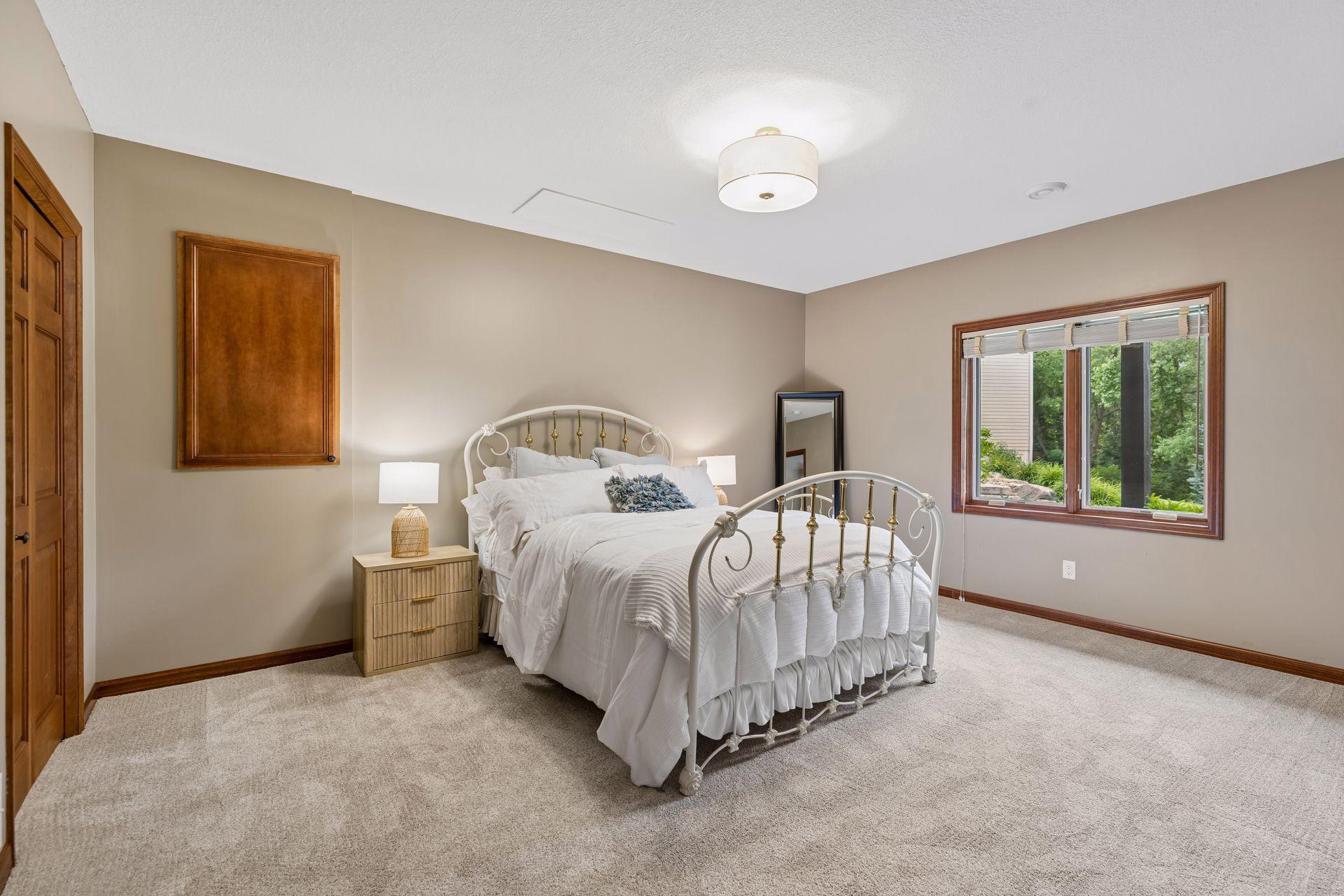 6815 Ruby Lane