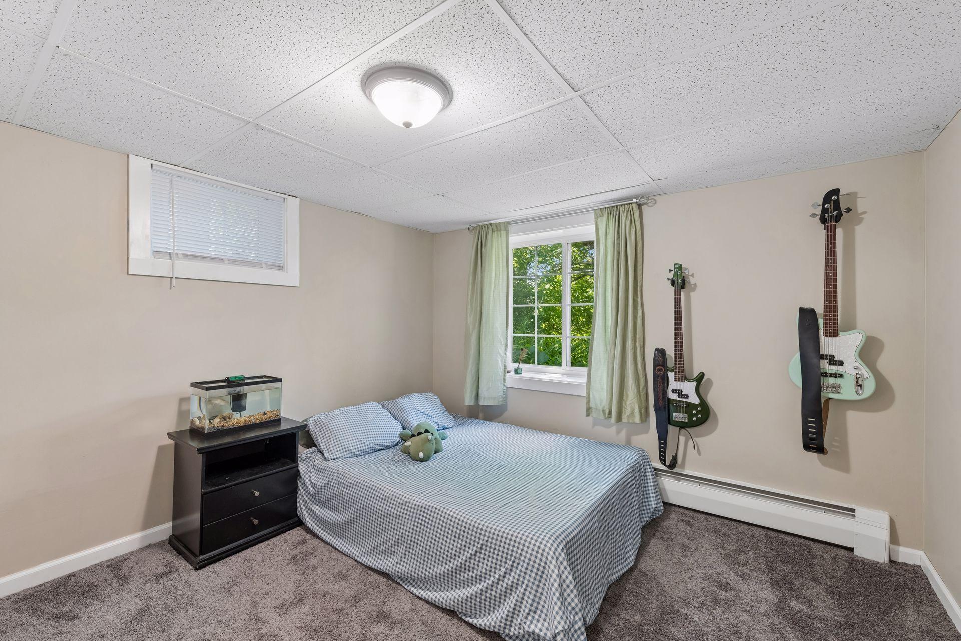 4569 Shoreline Drive