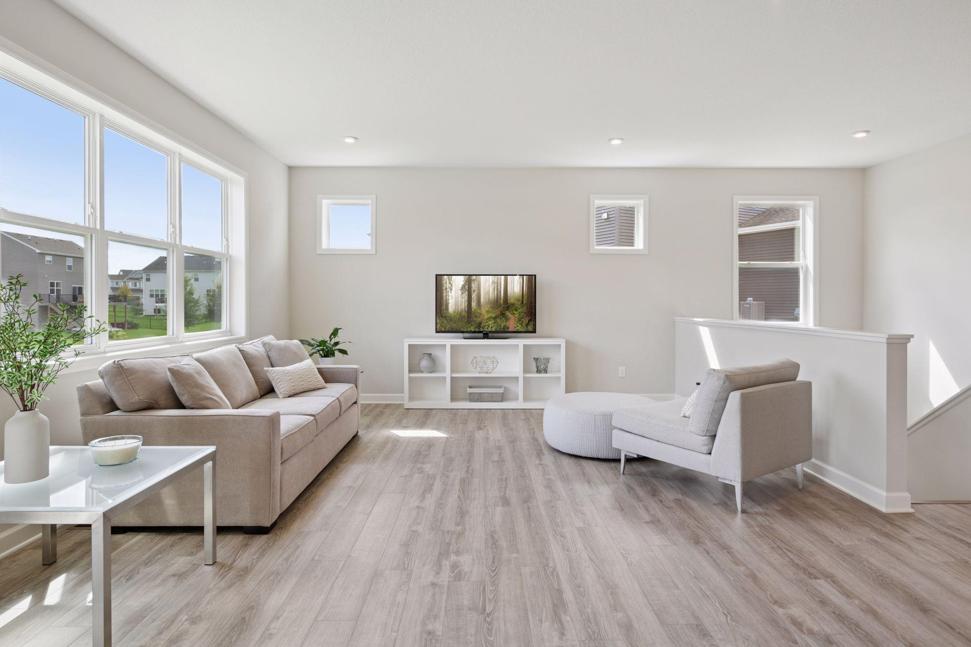 1285 Pinehill Boulevard