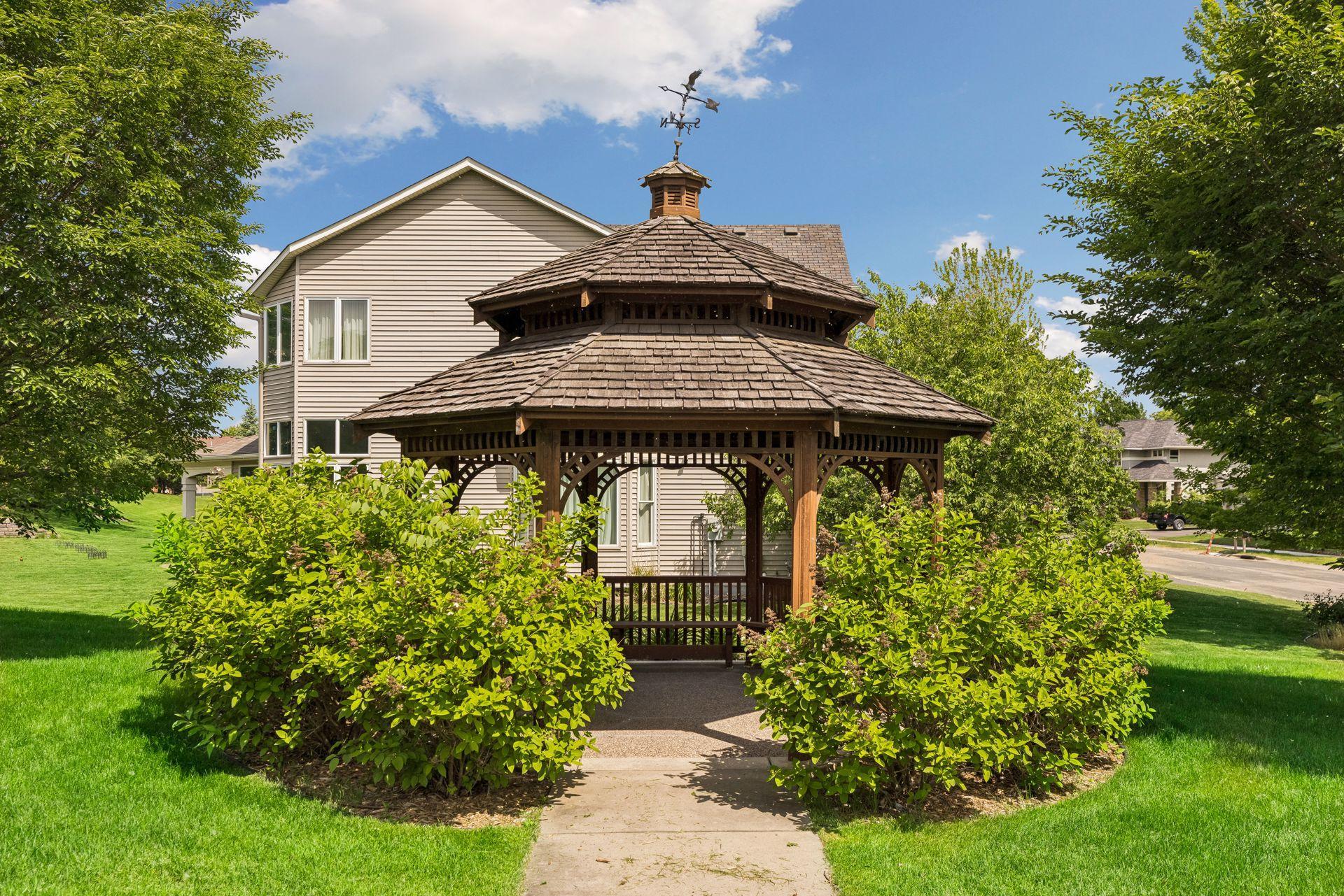 7638 Ridgeview Way