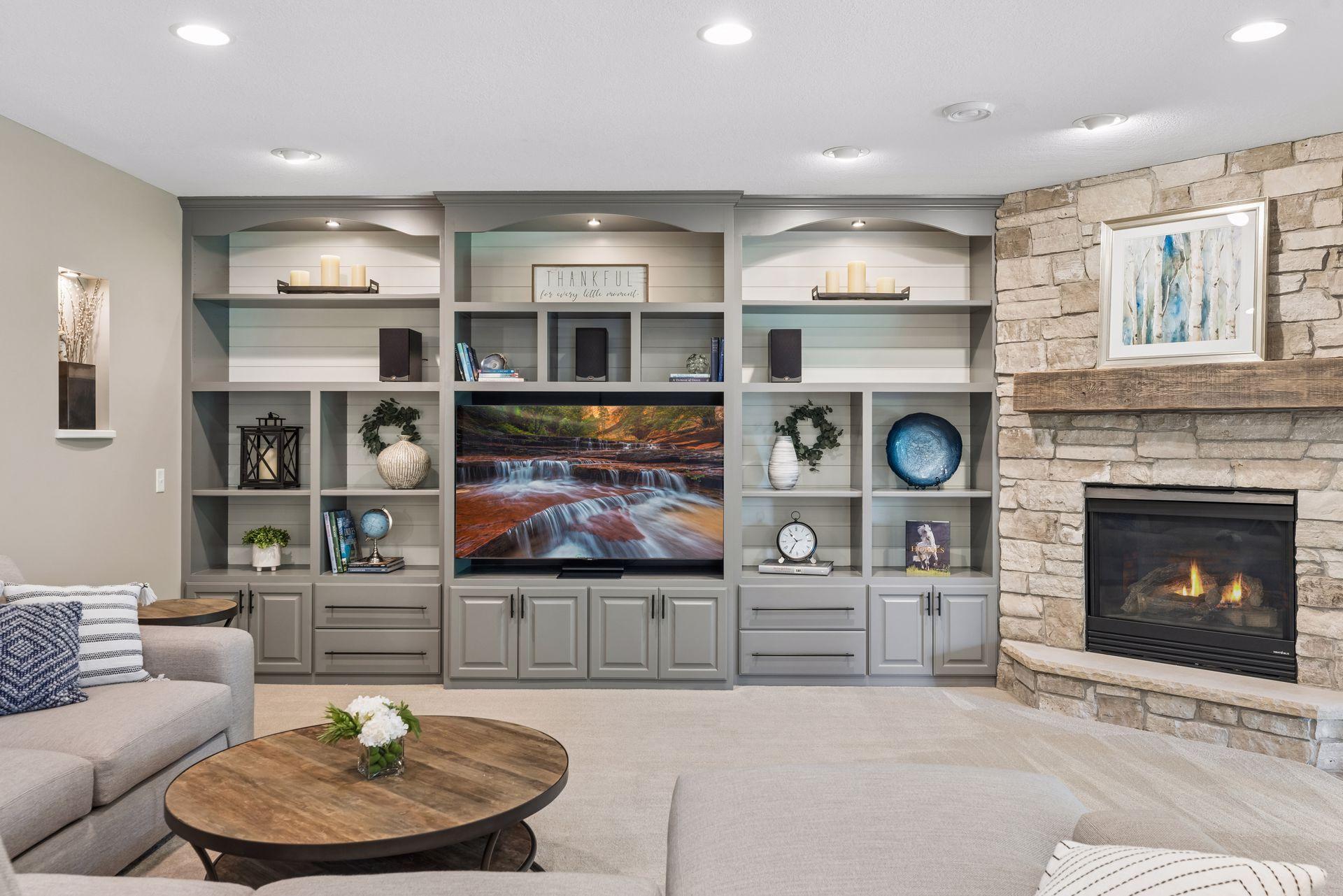 7638 Ridgeview Way