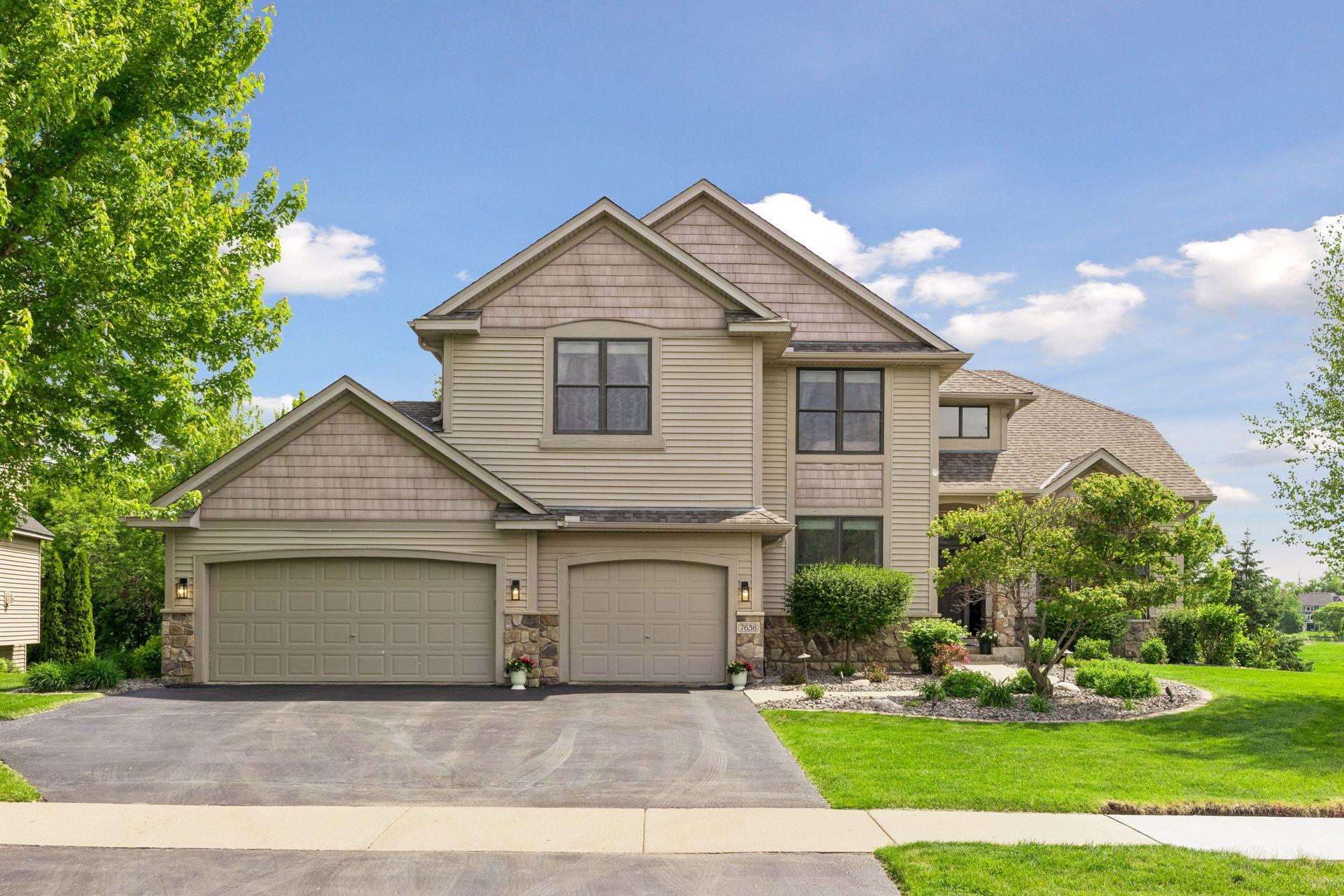 7638 Ridgeview Way
