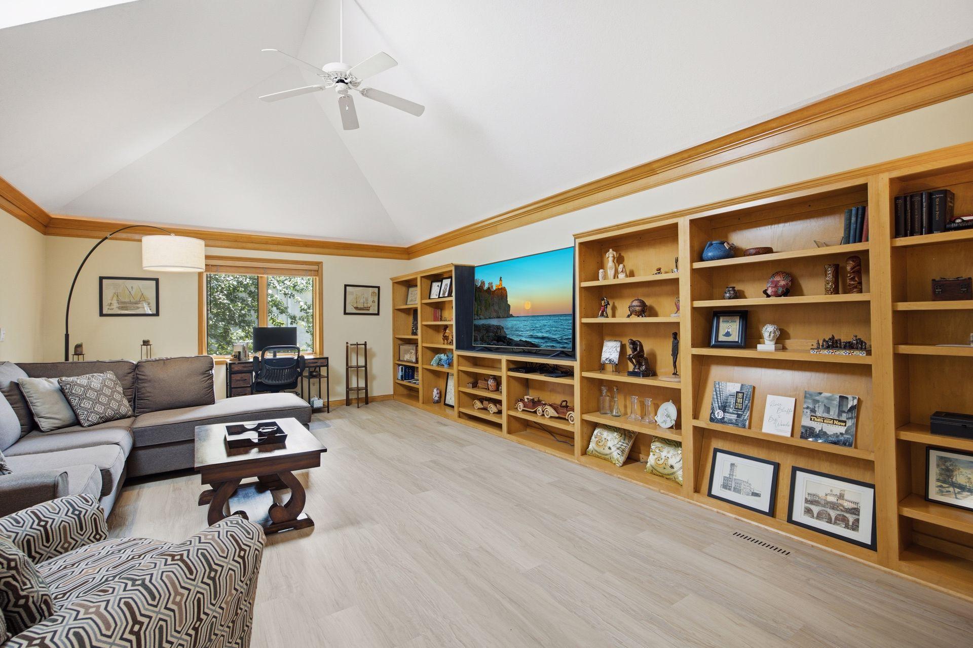 3318 Breconwood Circle