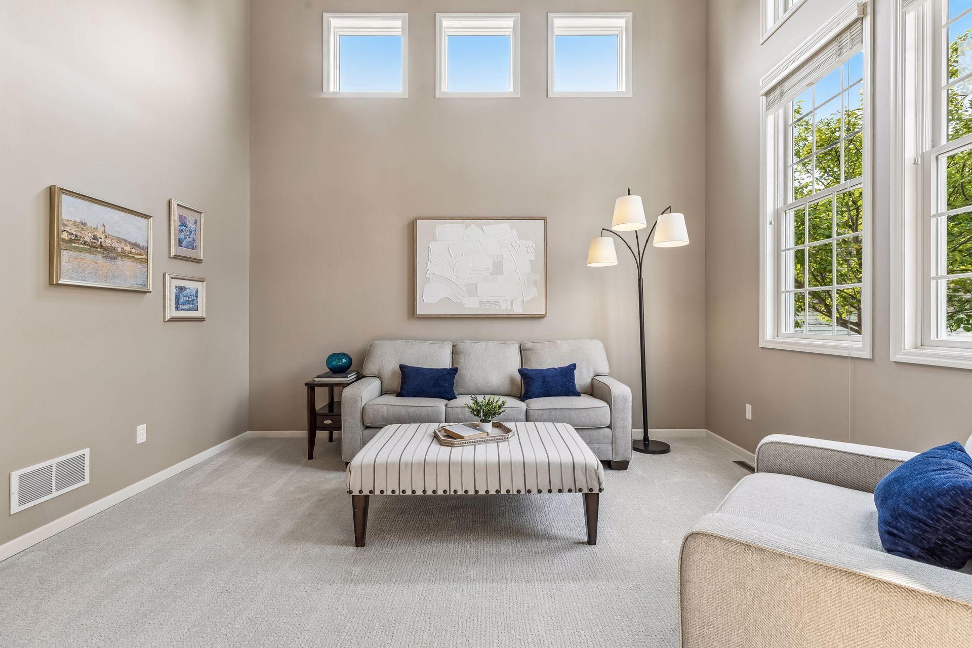 7569 Ridgeview Point