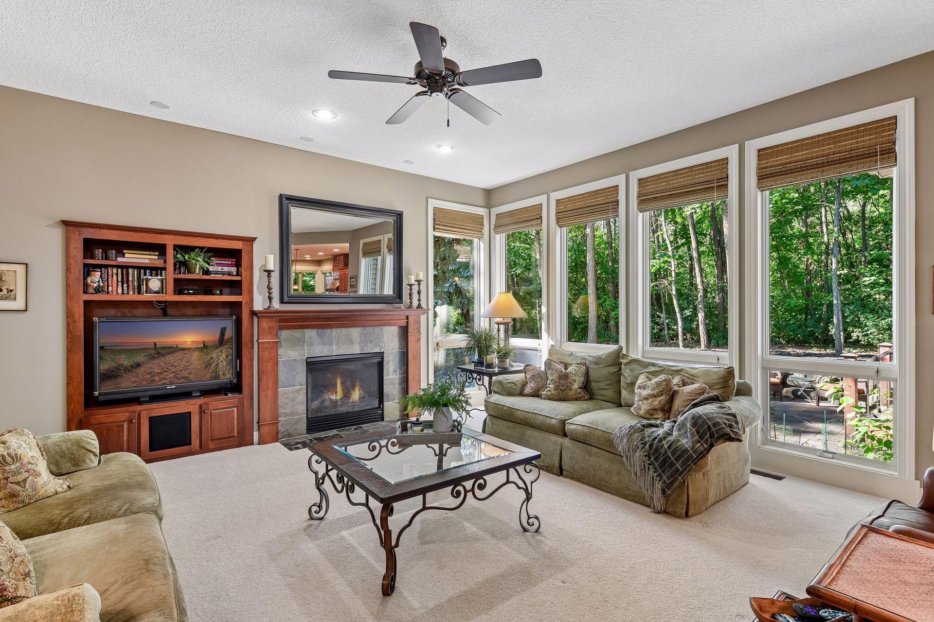 9260 Red Oak Drive