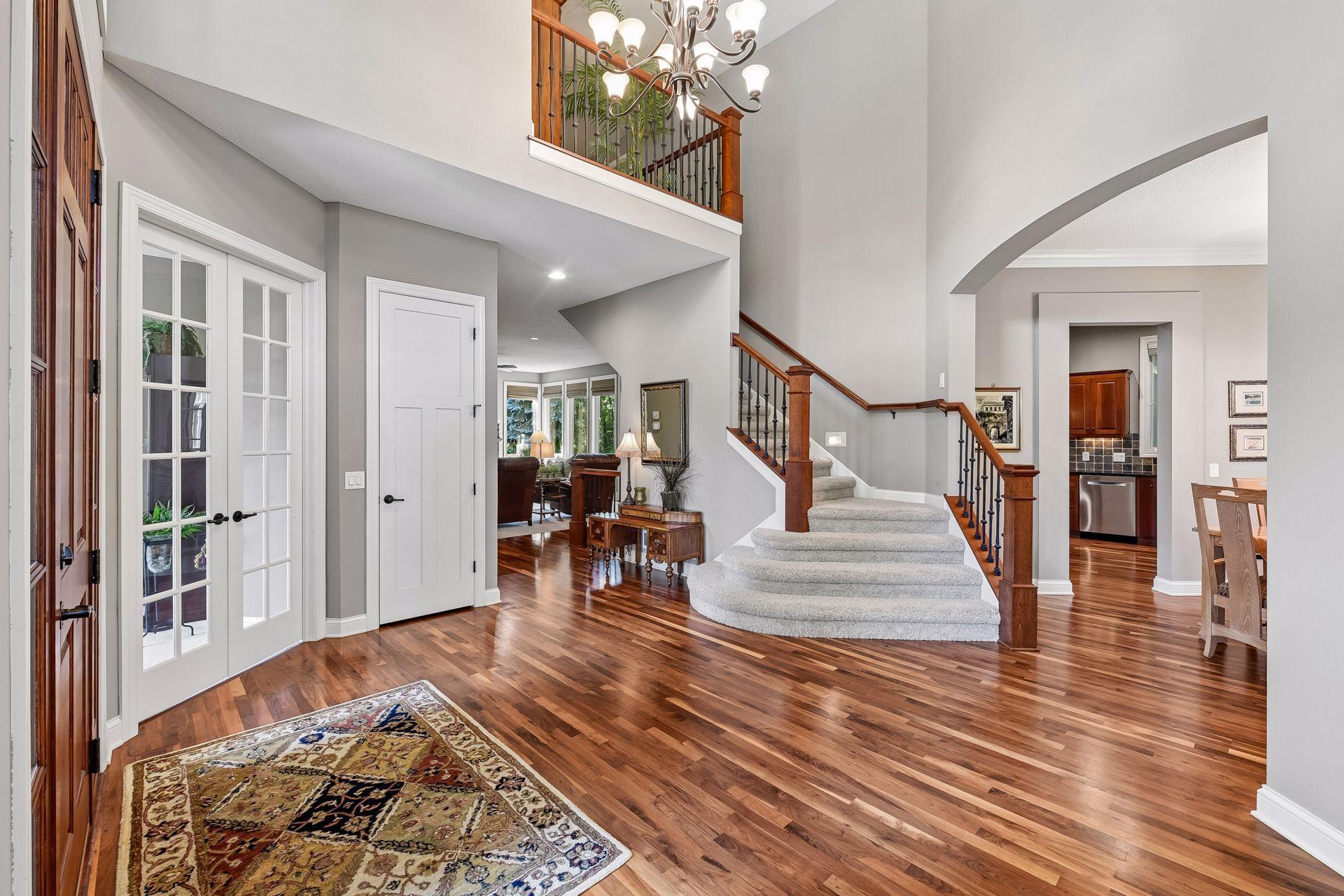 9260 Red Oak Drive