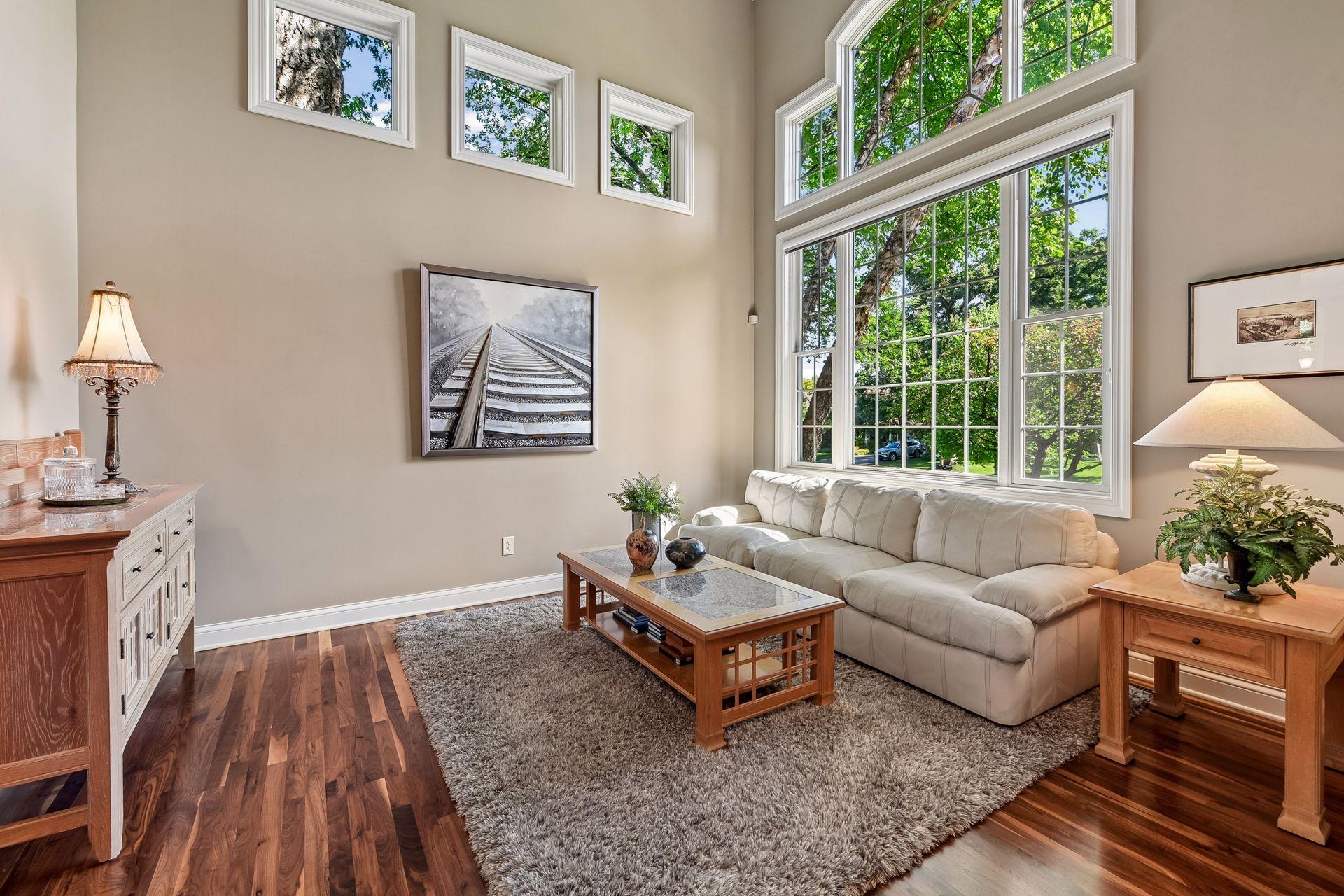 9260 Red Oak Drive