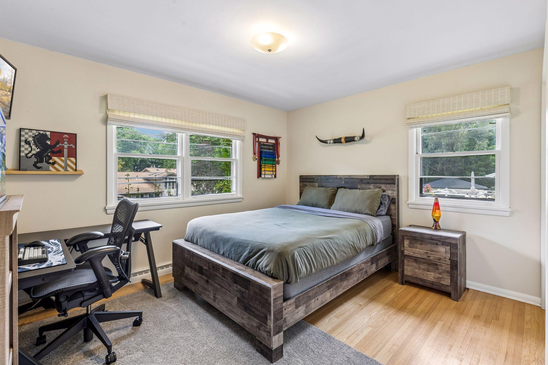 18200 Fairhomes Lane