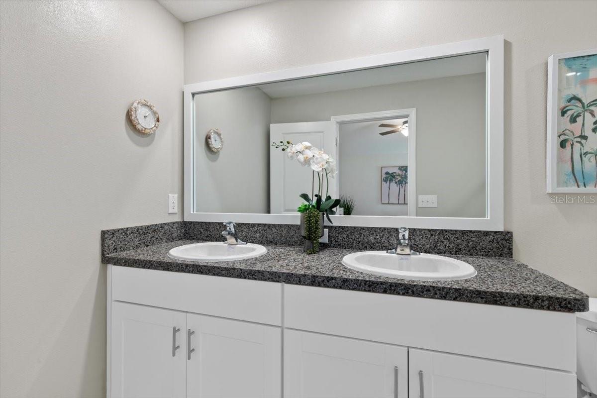 14064 WEDDINGTON TER