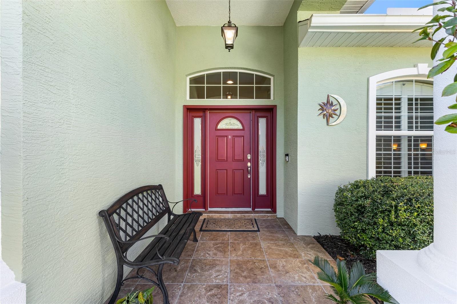 92 DAISY ST