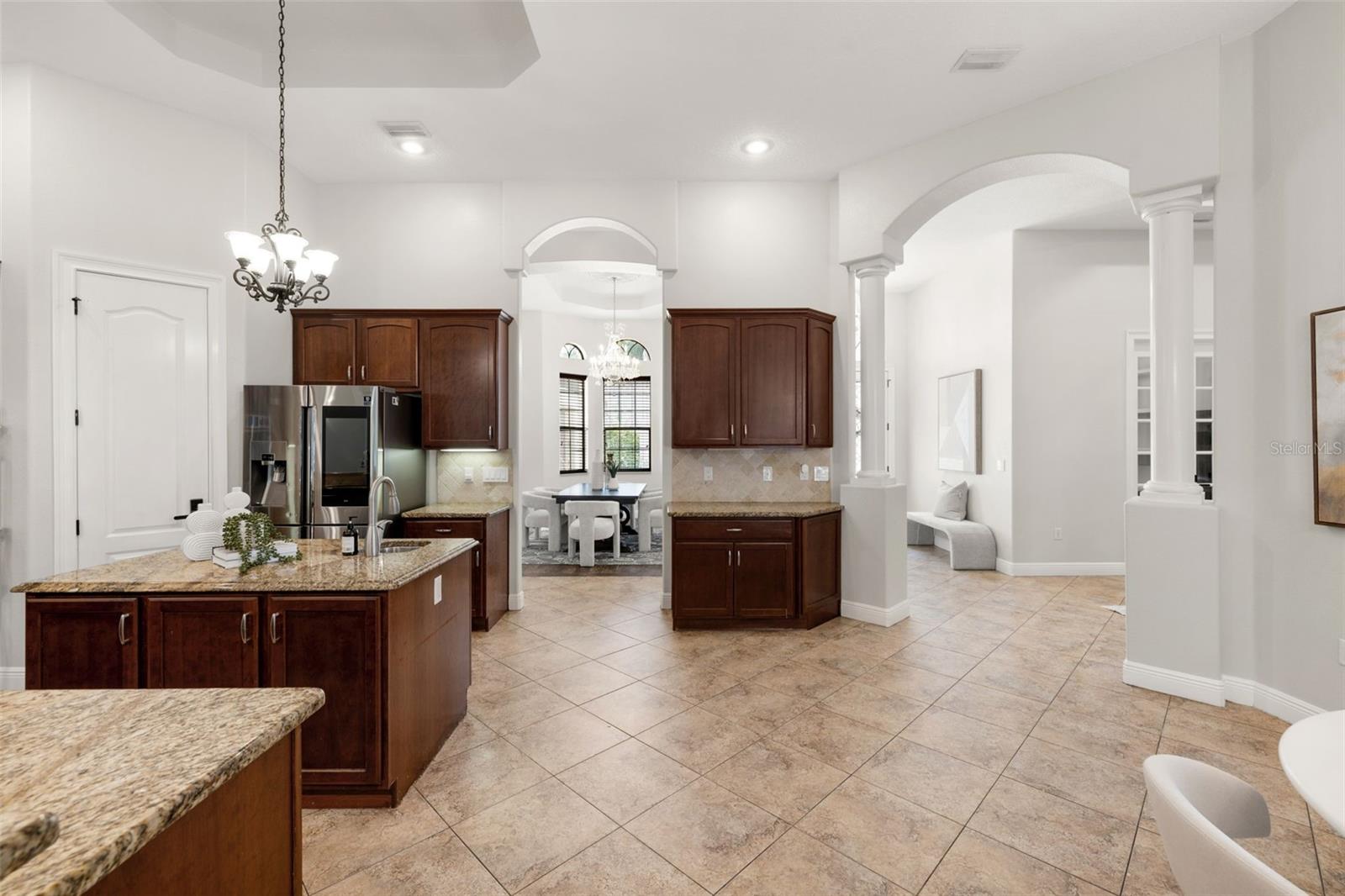 17347 LINDA VISTA CIR