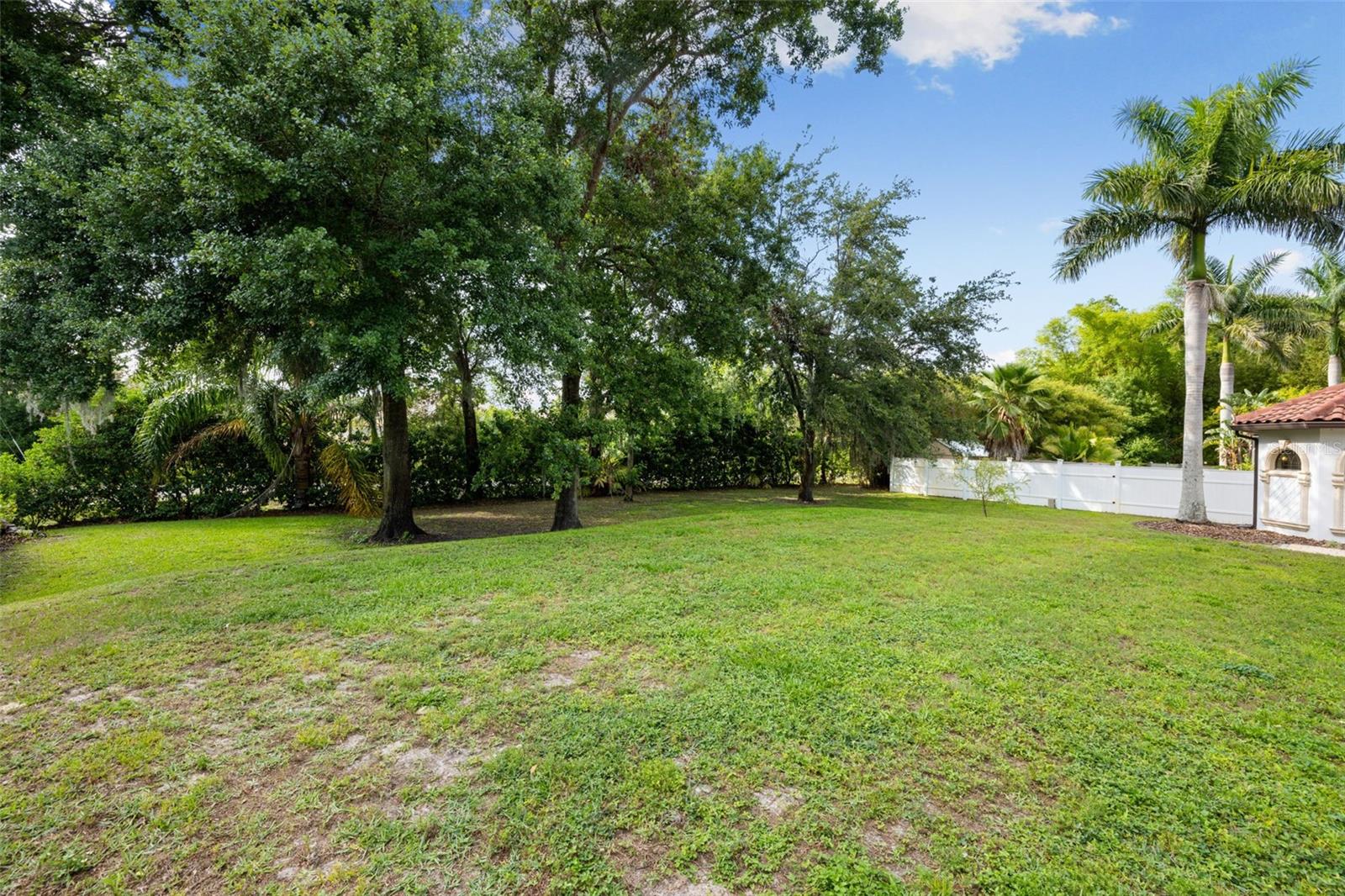 17347 LINDA VISTA CIR