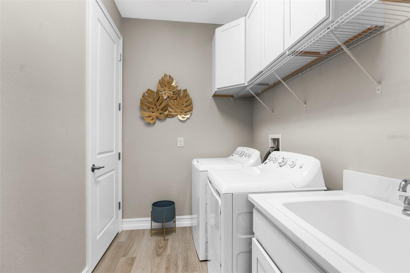 4929 TIVOLI DR