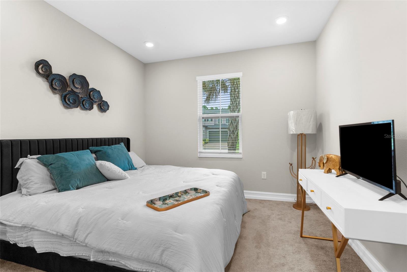 4929 TIVOLI DR
