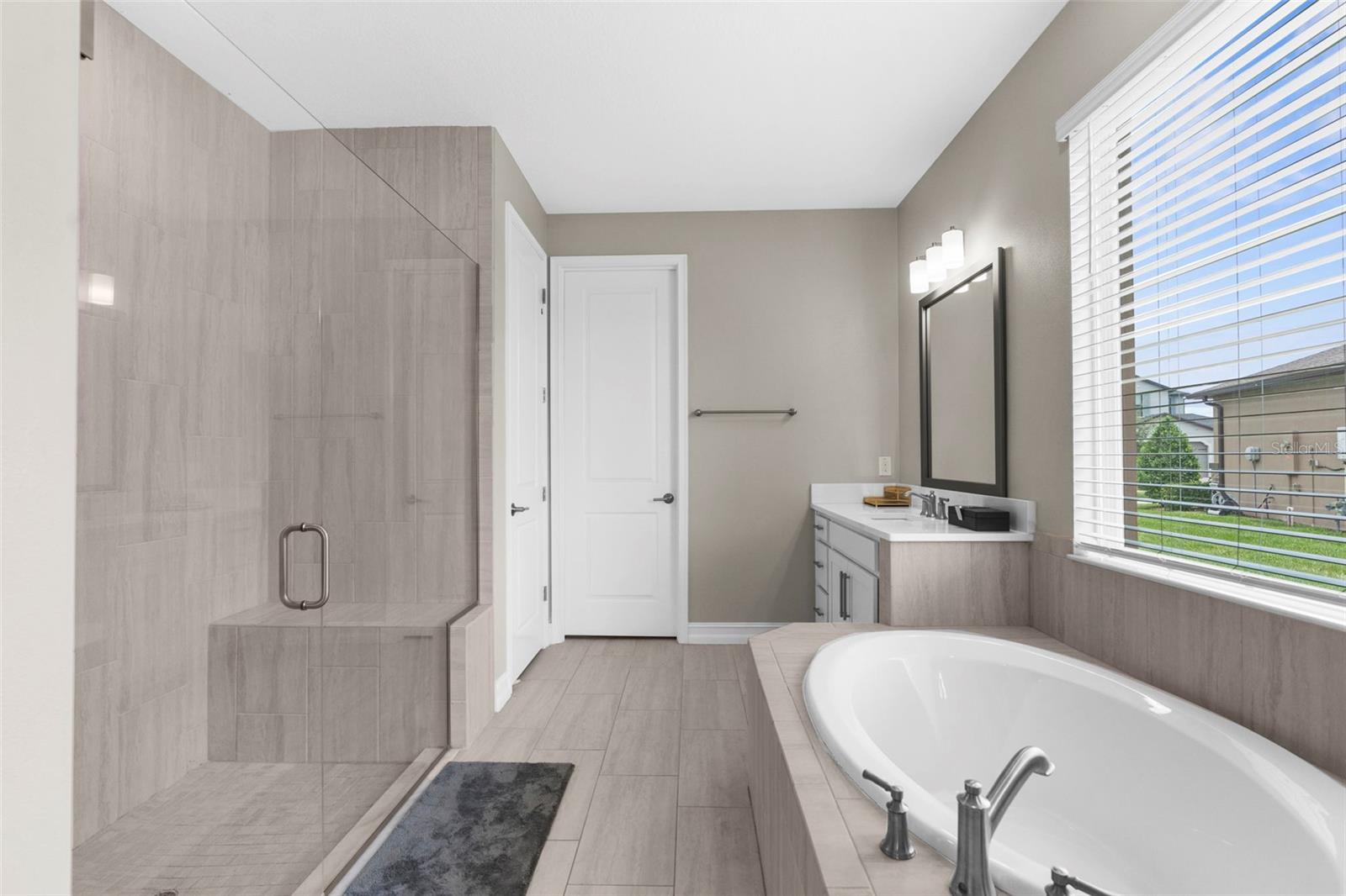 4929 TIVOLI DR