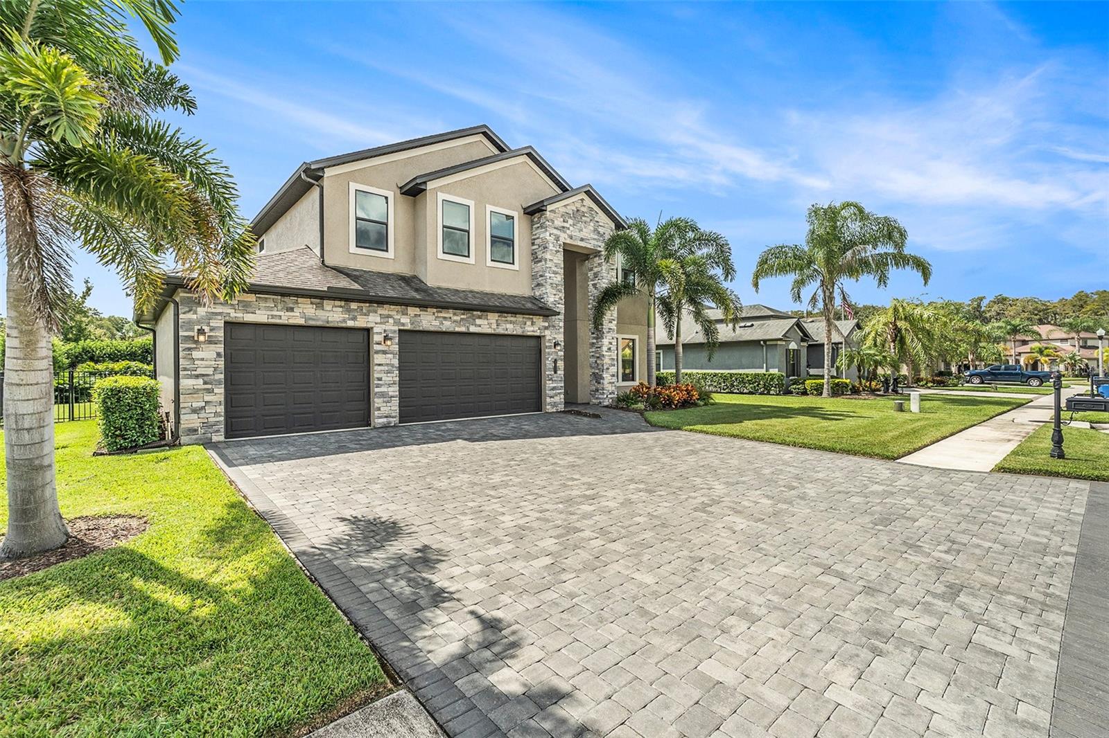 4807 LAGO VISTA CIR