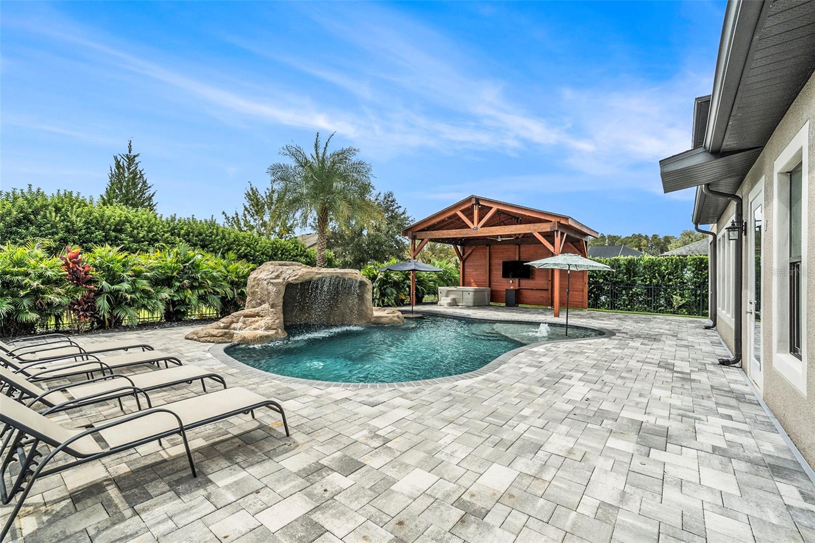 4807 LAGO VISTA CIR