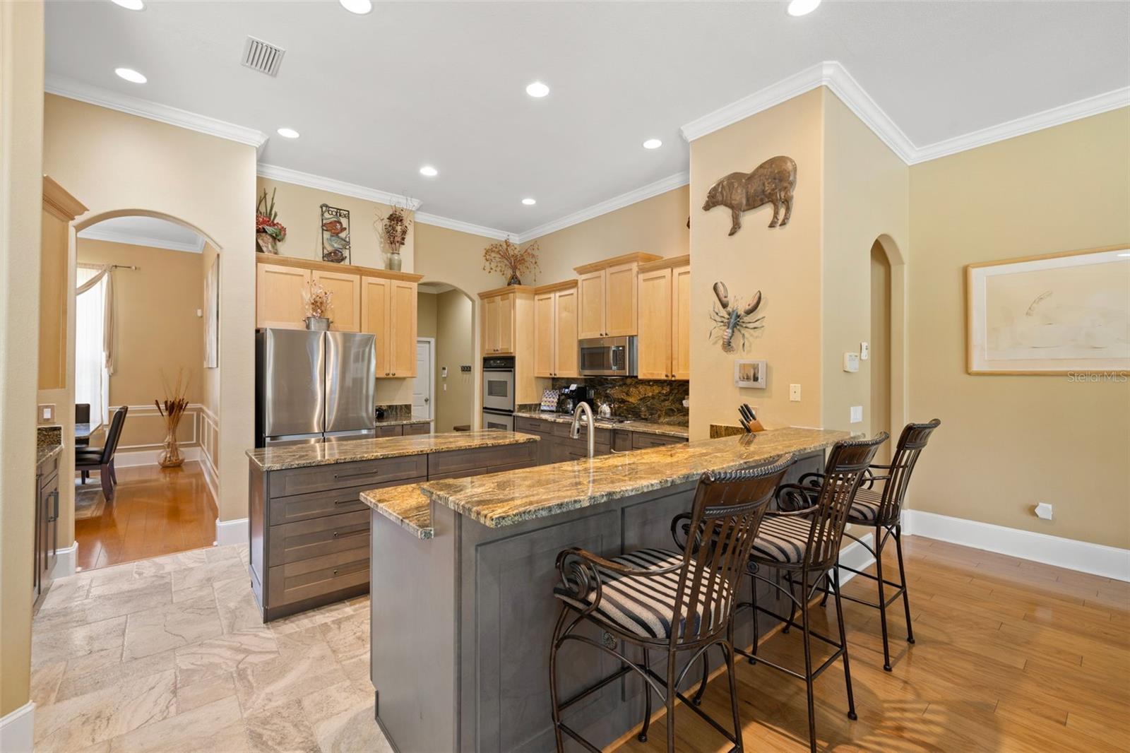 10643 ECHO LAKE DR