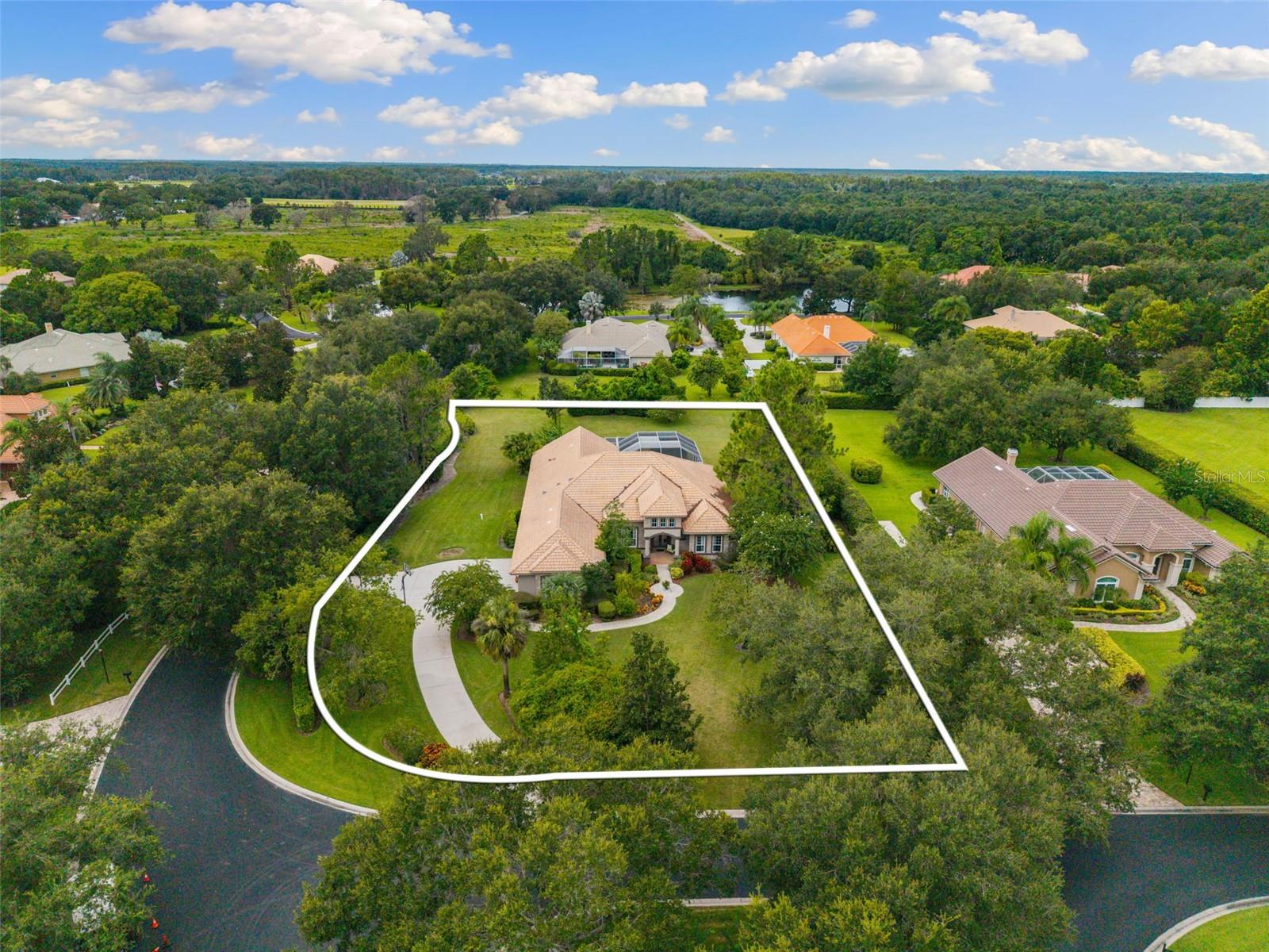 10643 ECHO LAKE DR