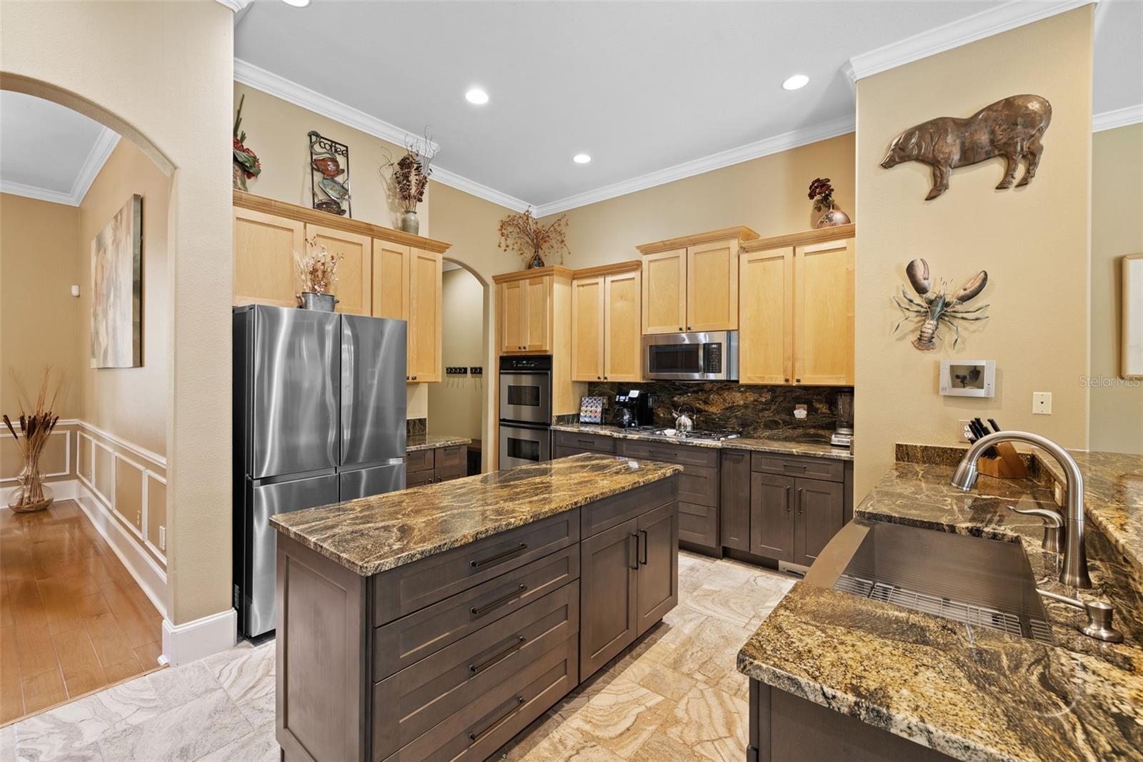 10643 ECHO LAKE DR