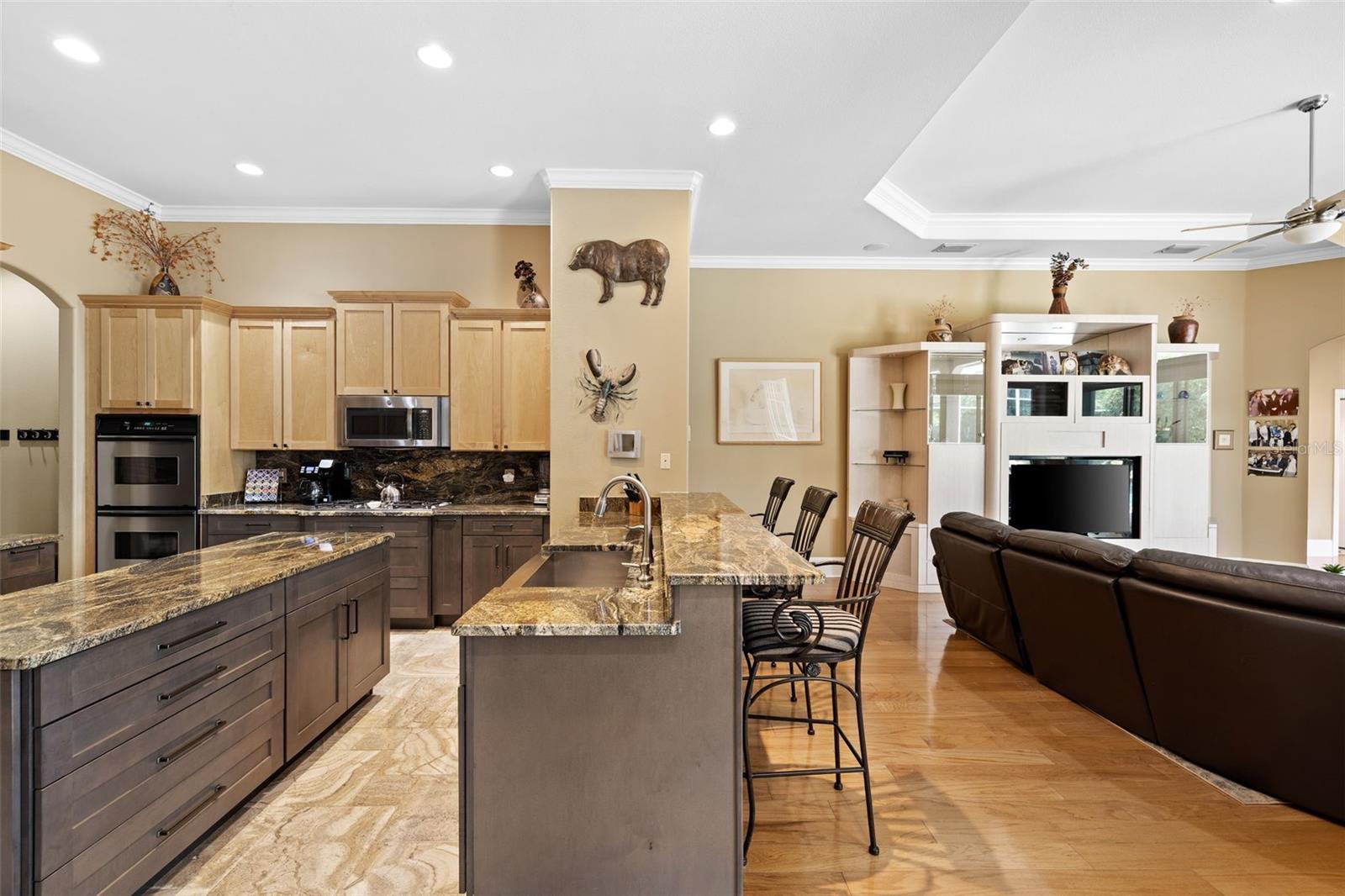 10643 ECHO LAKE DR