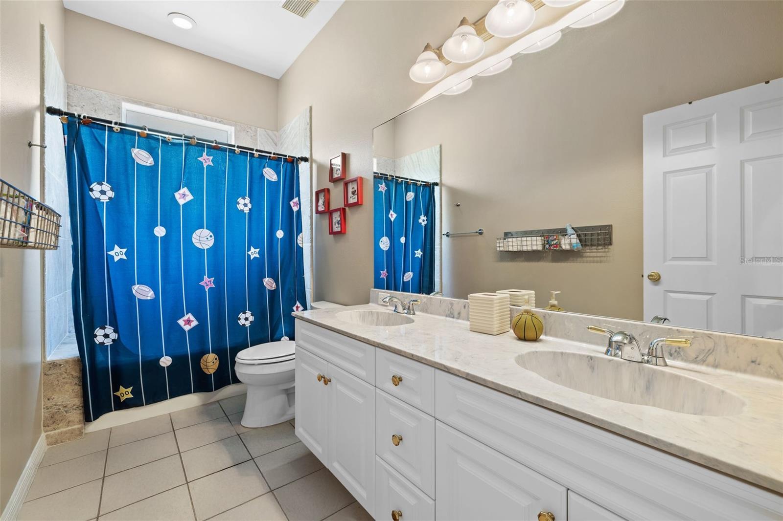 10643 ECHO LAKE DR