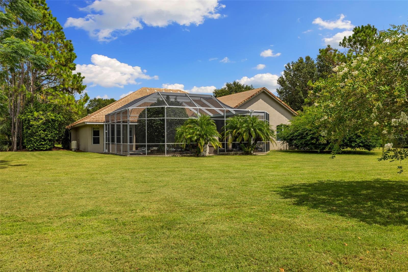 10643 ECHO LAKE DR