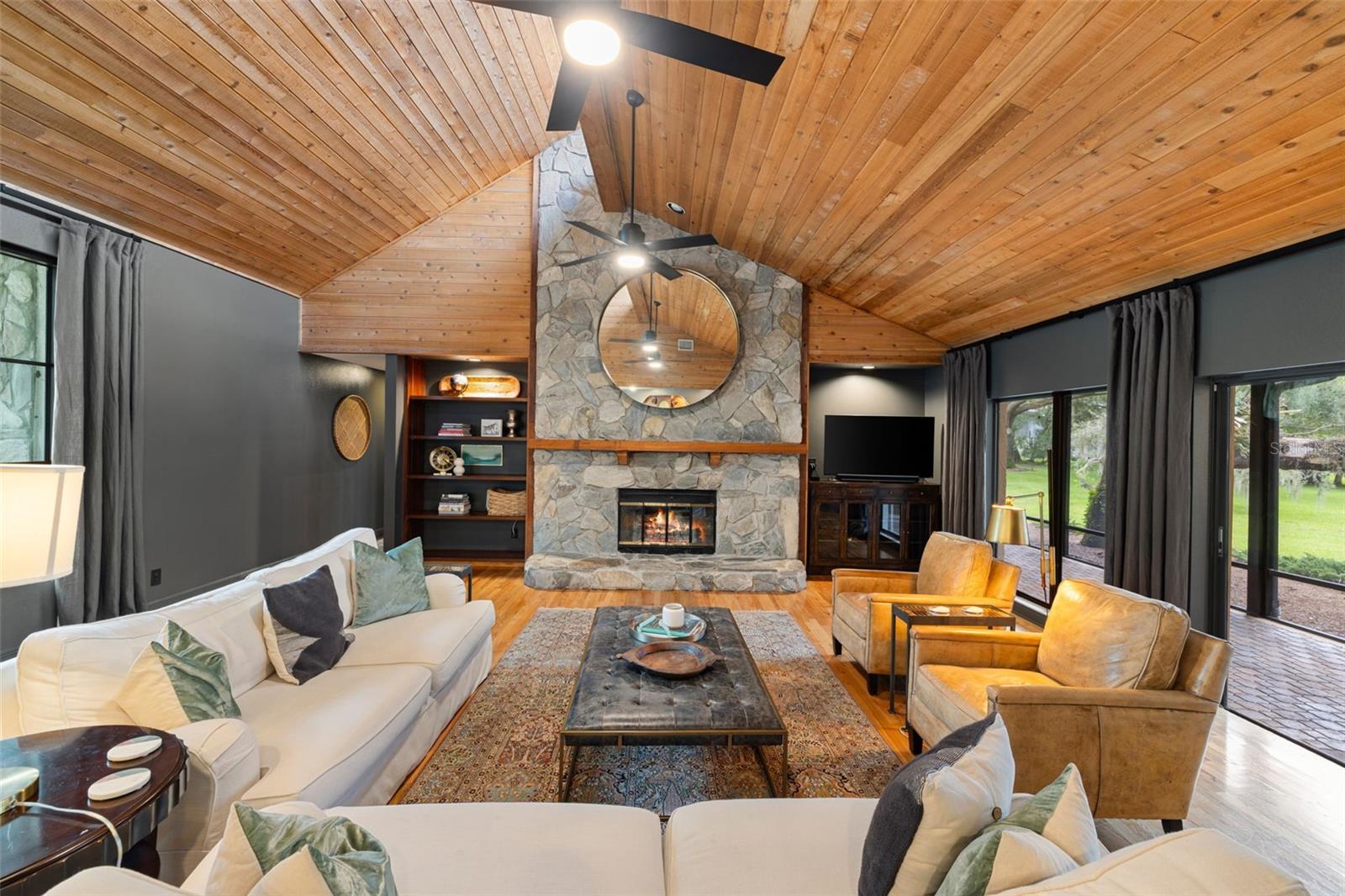 9116 ROBERTS RD