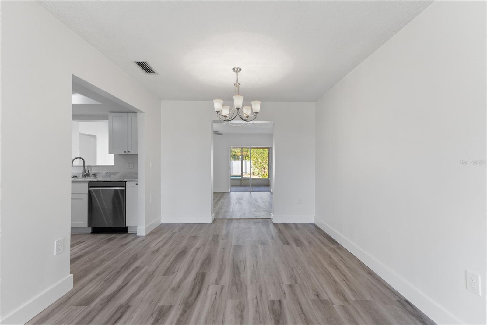 6026 BAYOU GRANDE BLVD NE