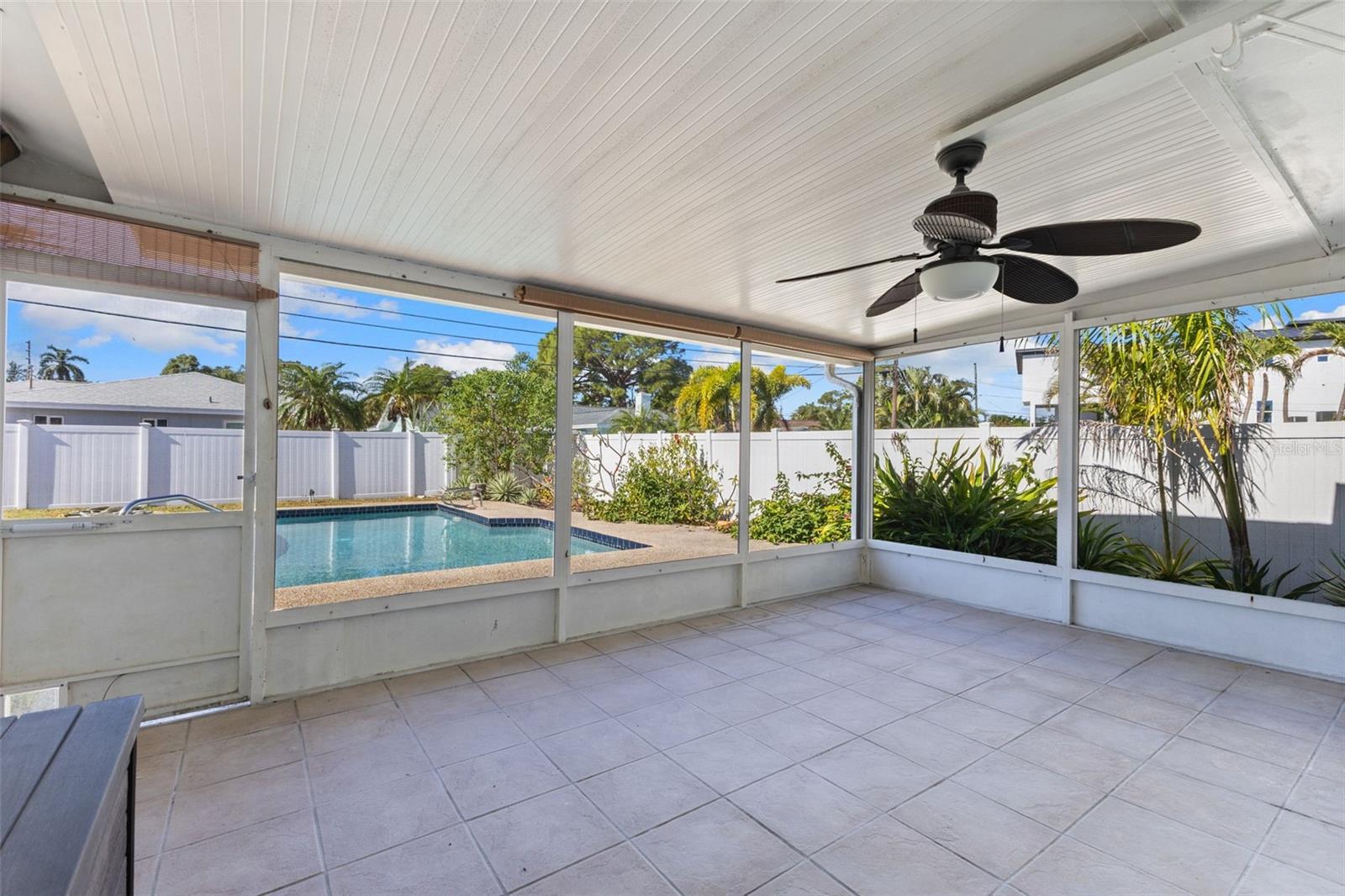 6026 BAYOU GRANDE BLVD NE