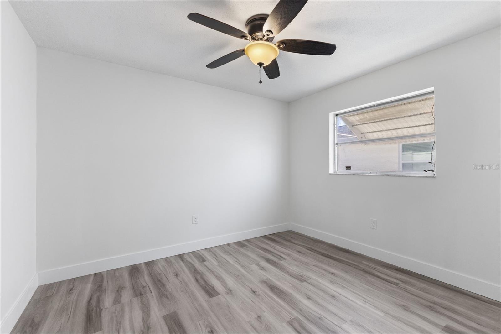 6026 BAYOU GRANDE BLVD NE