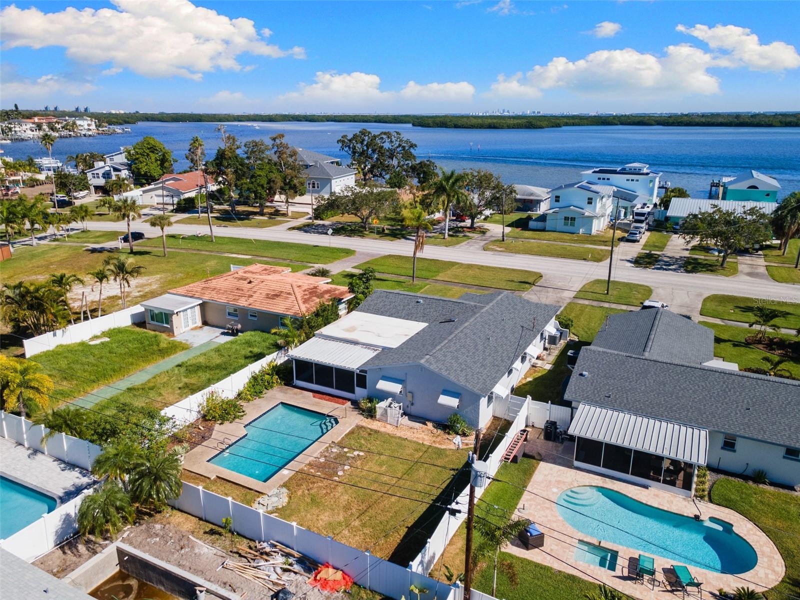 6026 BAYOU GRANDE BLVD NE