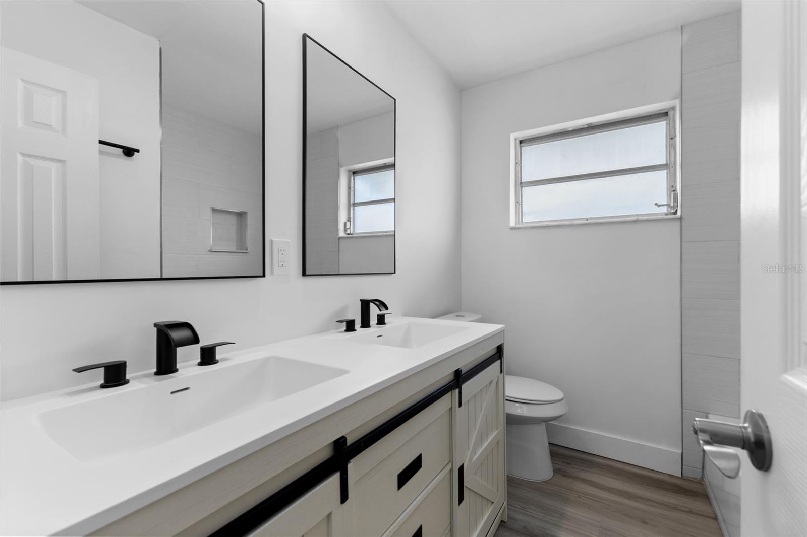 6026 BAYOU GRANDE BLVD NE