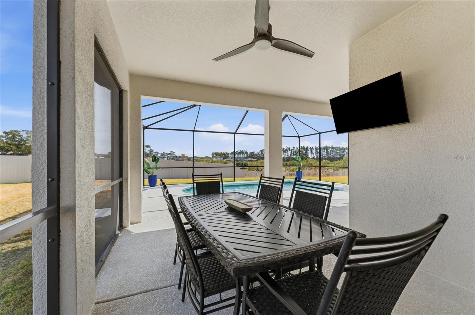 19484 BLOSSOM VINE LN