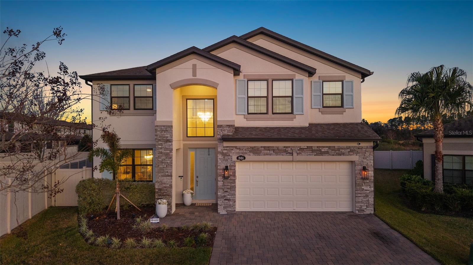 19484 BLOSSOM VINE LN