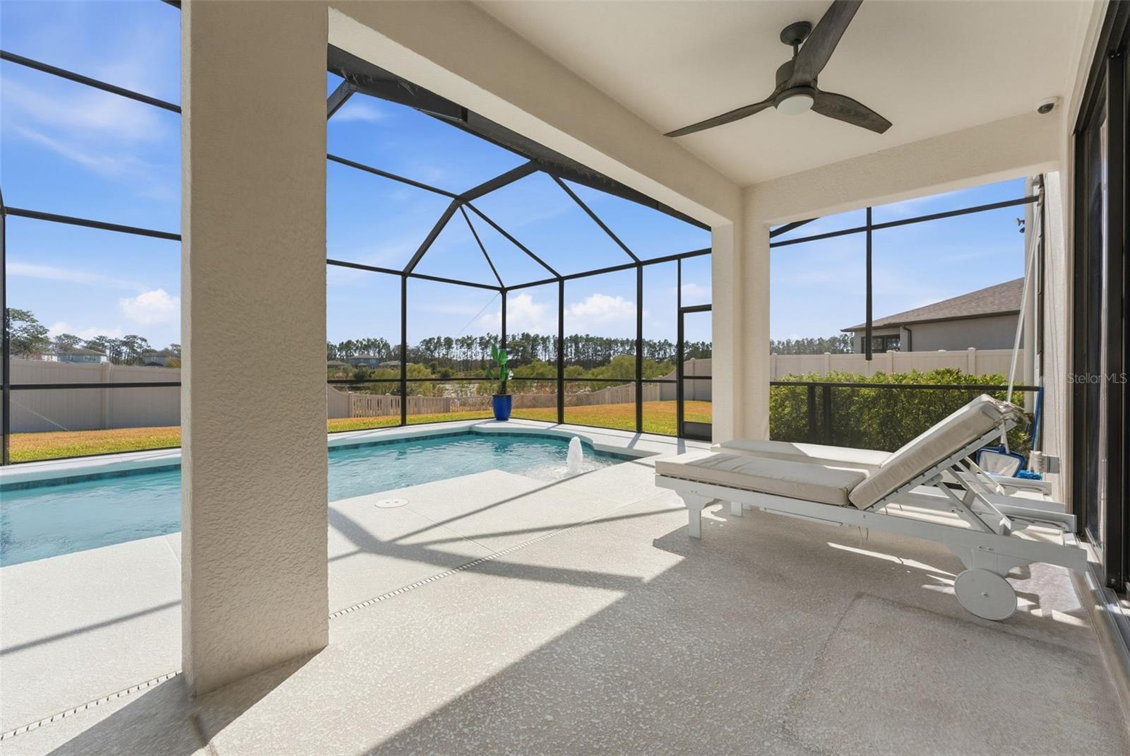 19484 BLOSSOM VINE LN