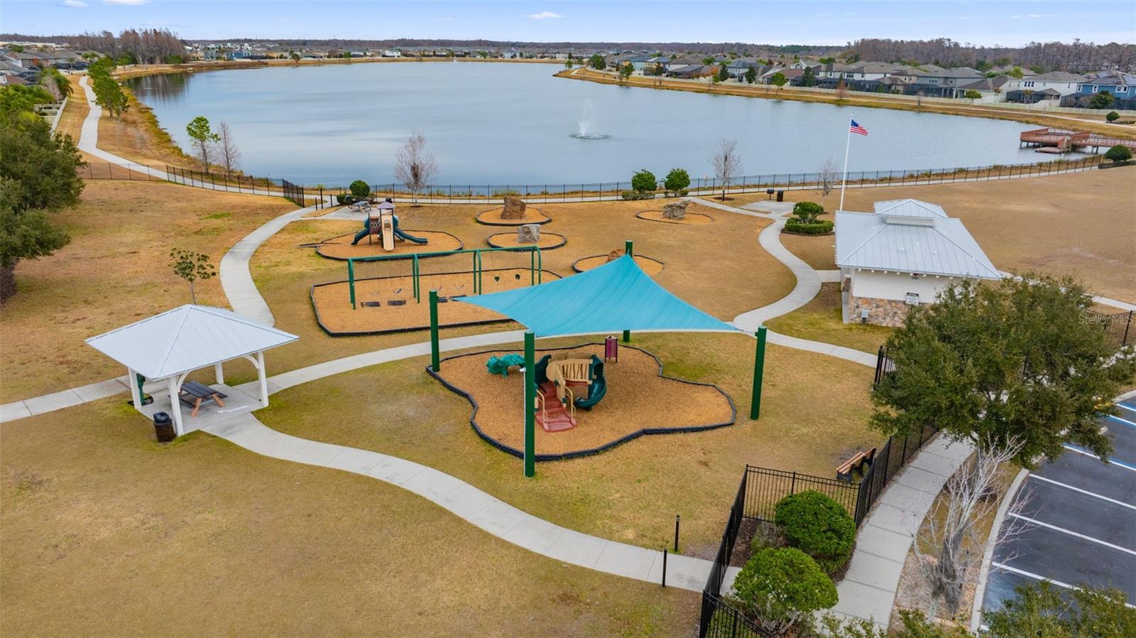 19484 BLOSSOM VINE LN