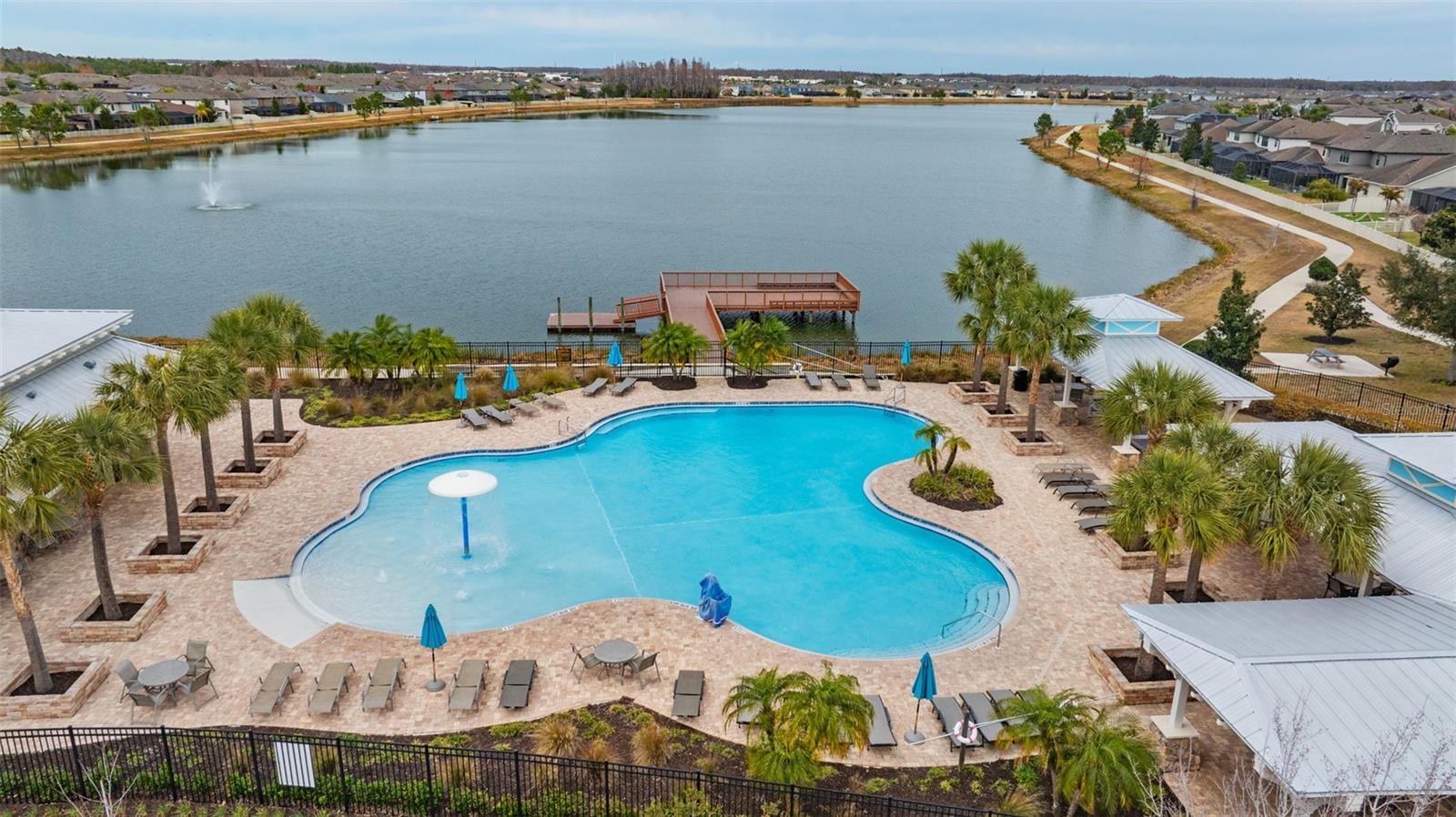 19484 BLOSSOM VINE LN